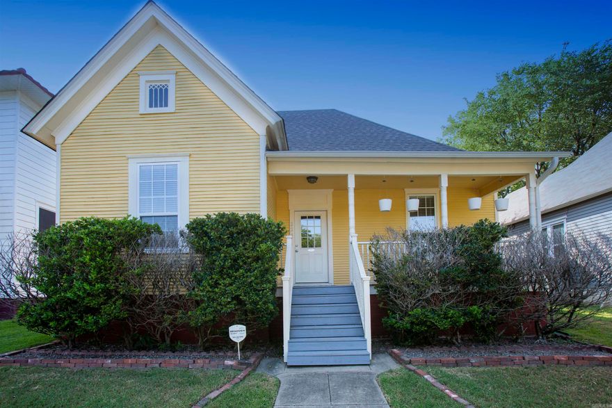 Super cute 3BR/2BA home located in Stiff Station. Beautiful hardwoods throughout. Living room with TV opens up to the kitchen that has plenty of space for anyone who enjoys cooking. Laundry area w/ washer/dryer off of kitchen. Plenty of extra storage options throughout. Ceiling fans in bedrooms. Large fenced in backyard with a patio area. Patio is partially covered with a pergola for sitting and enjoying sunny days. The lease for this property is for 2 years w/ a 3% increase after the first year. NO PETS.