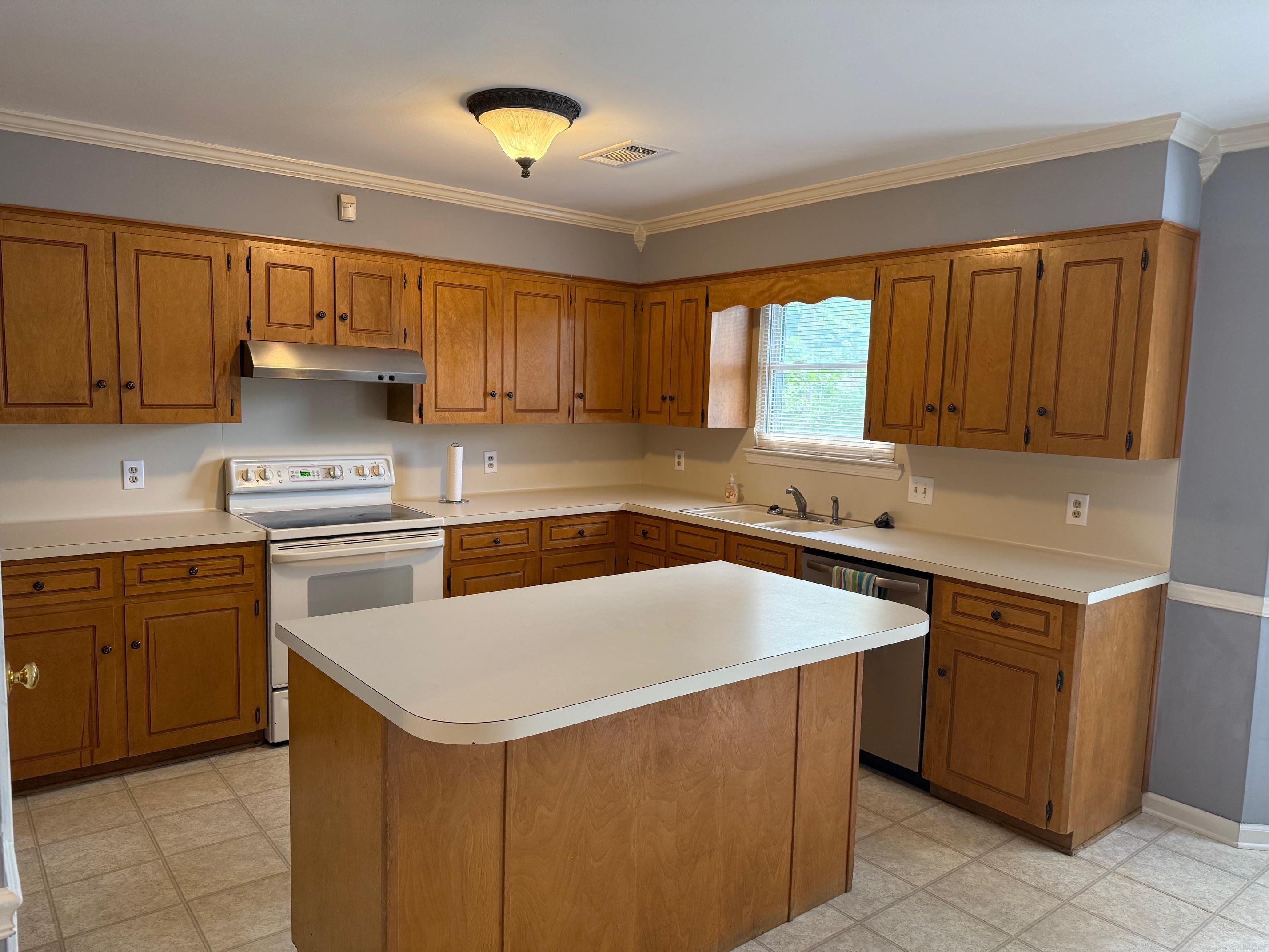 MARYLAND PLACE ADDN - Residential