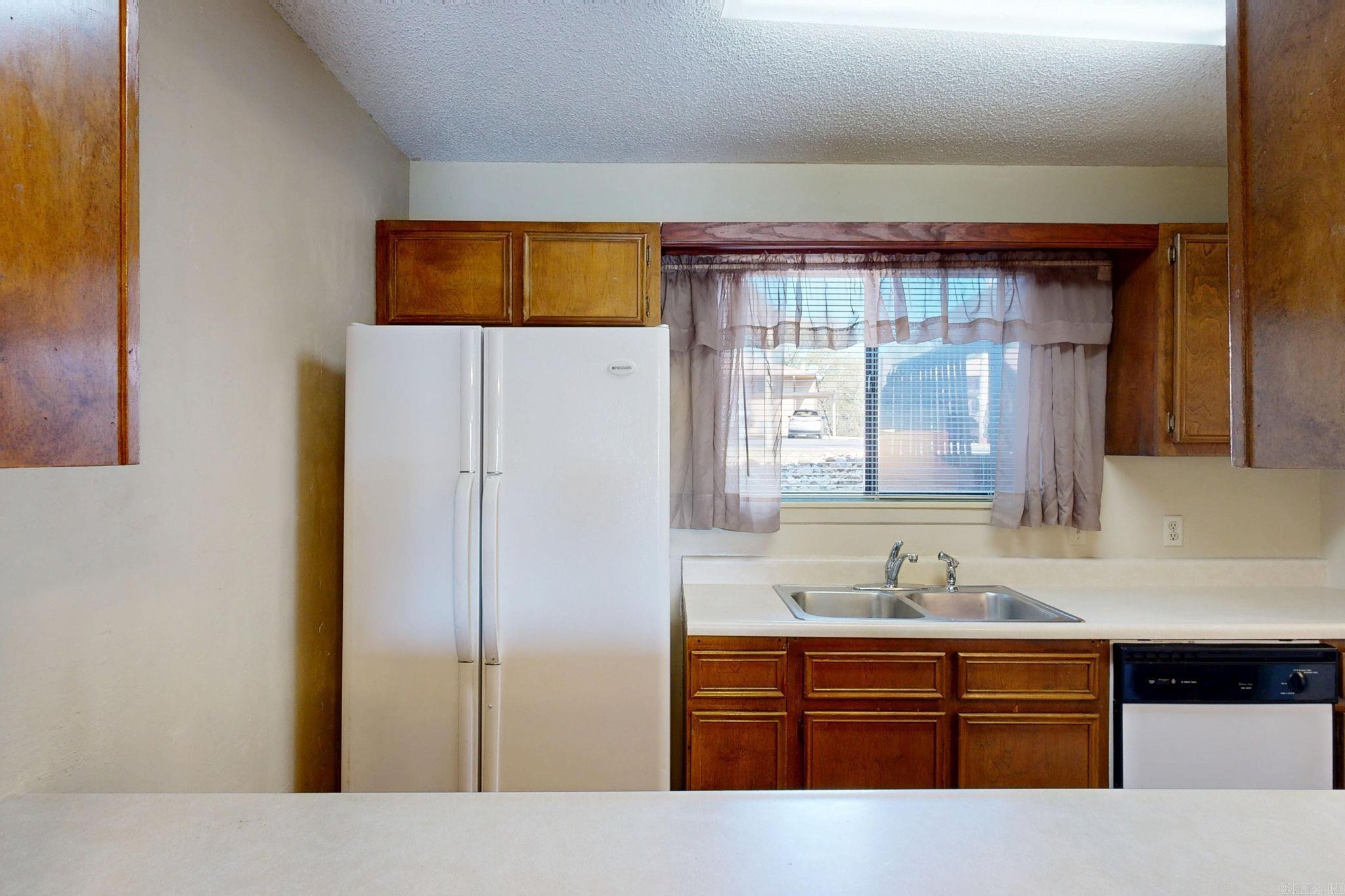 WILLOWBROOK TERRACE HPR - Residential