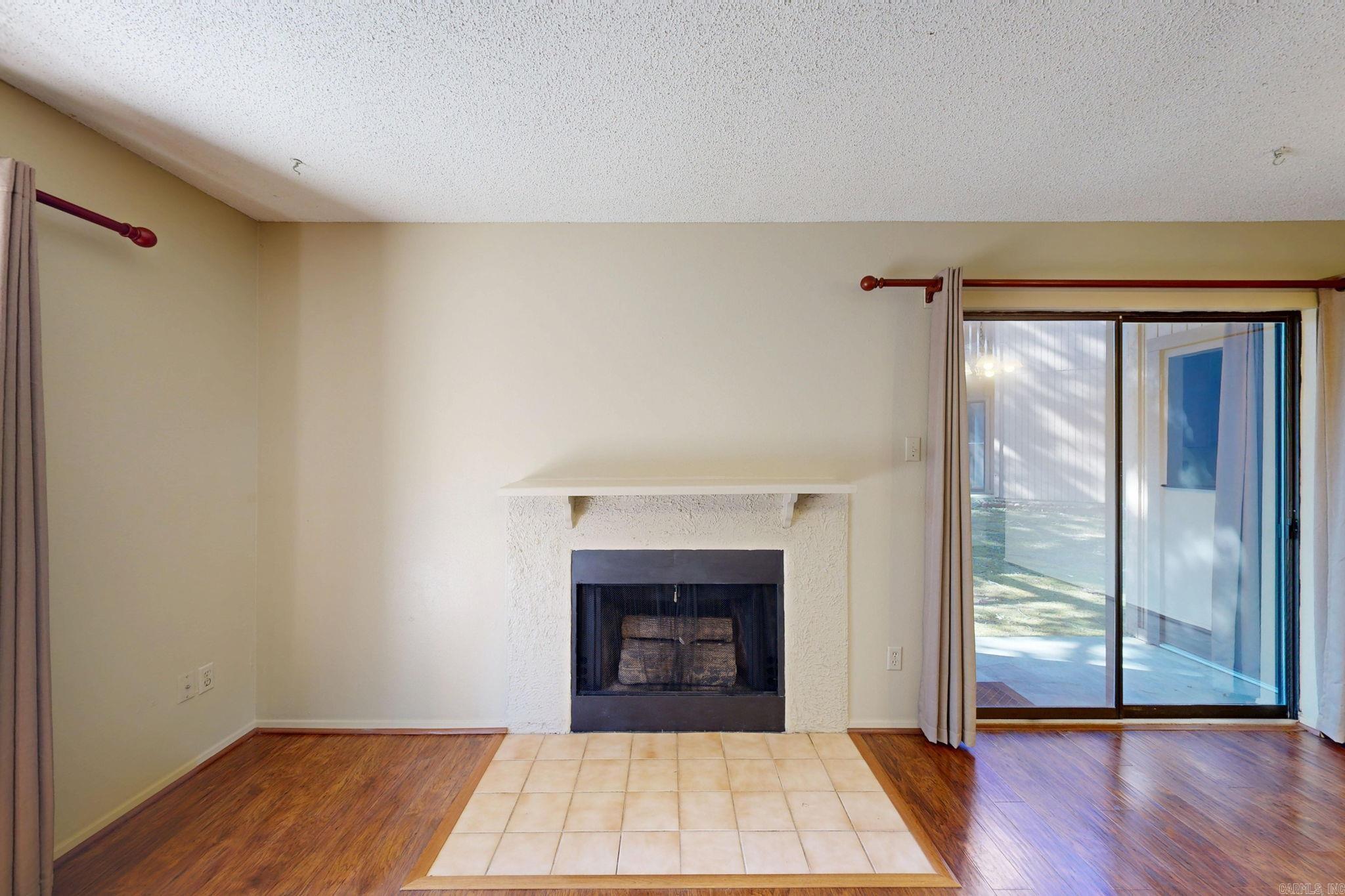 WILLOWBROOK TERRACE HPR - Residential