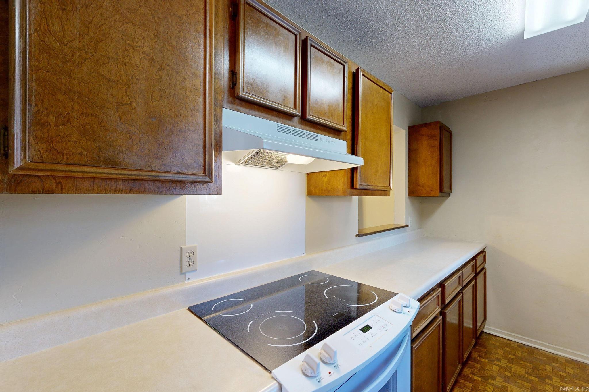 WILLOWBROOK TERRACE HPR - Residential