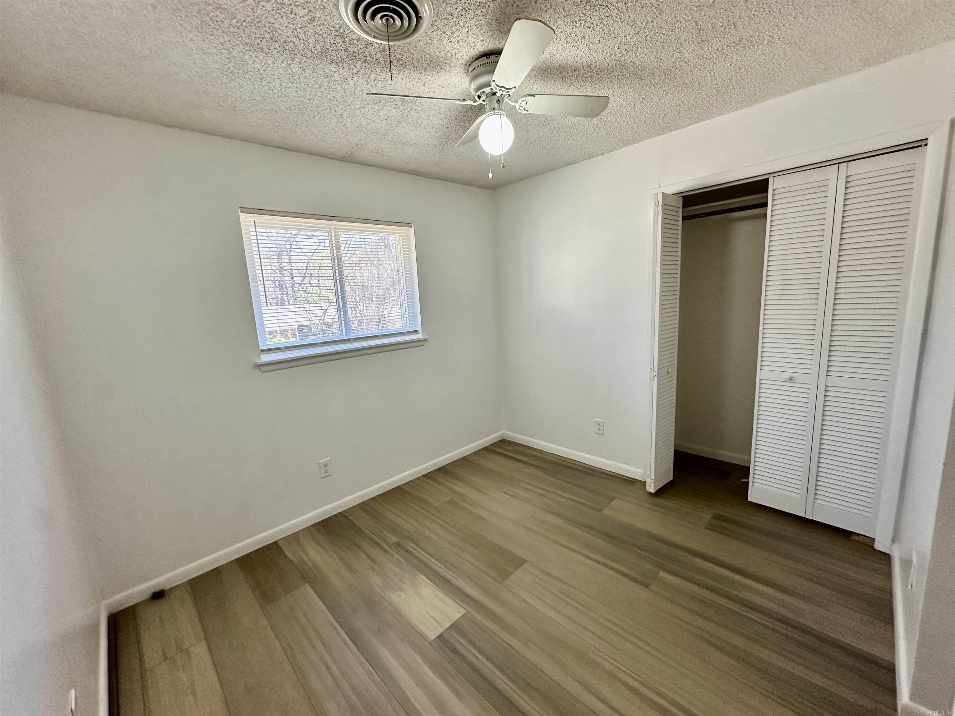 WATSON MANOR - Residential