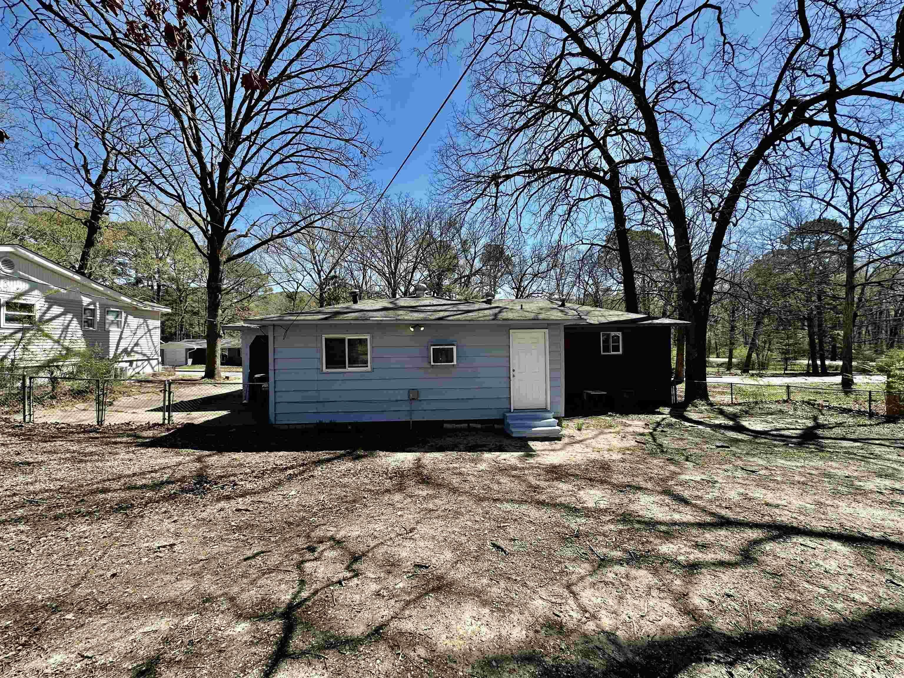 WATSON MANOR - Residential