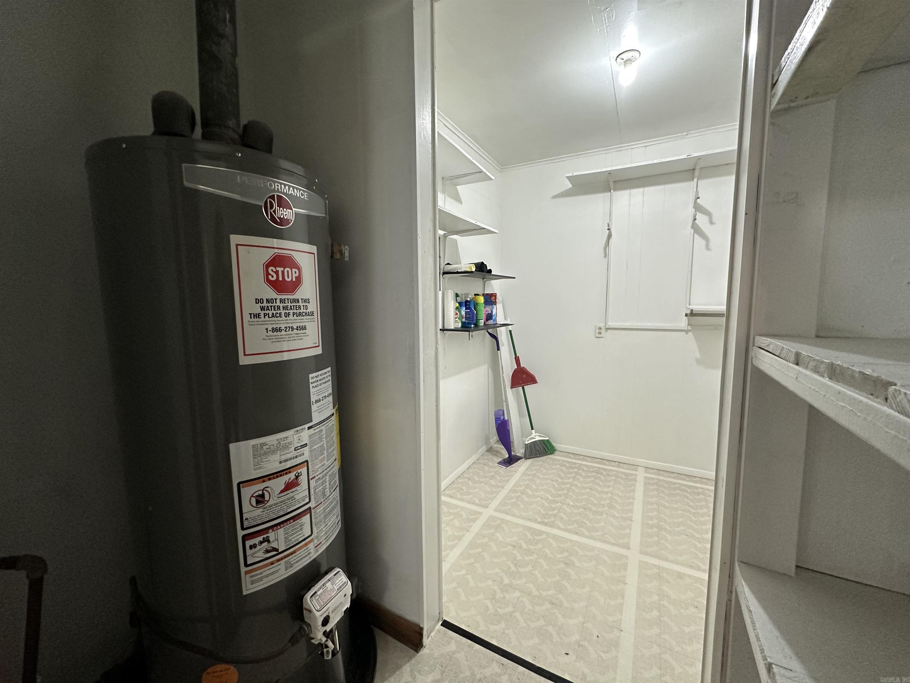 WATSON MANOR - Residential