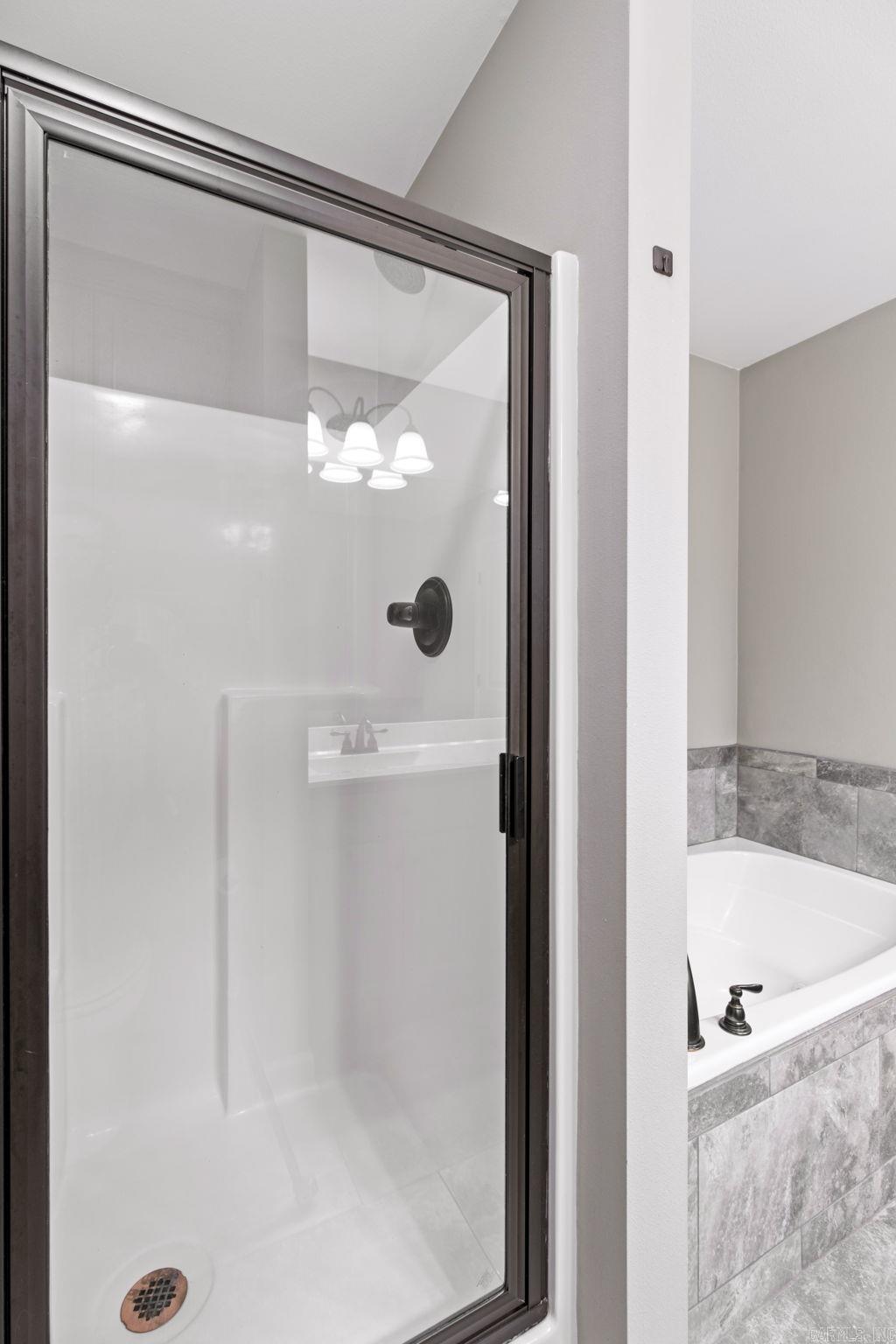 Jaxon Terrace - Residential Lease