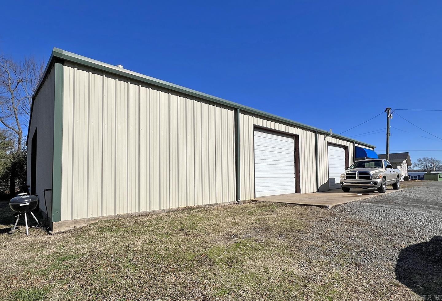 Metes & Bounds - Commercial Sale