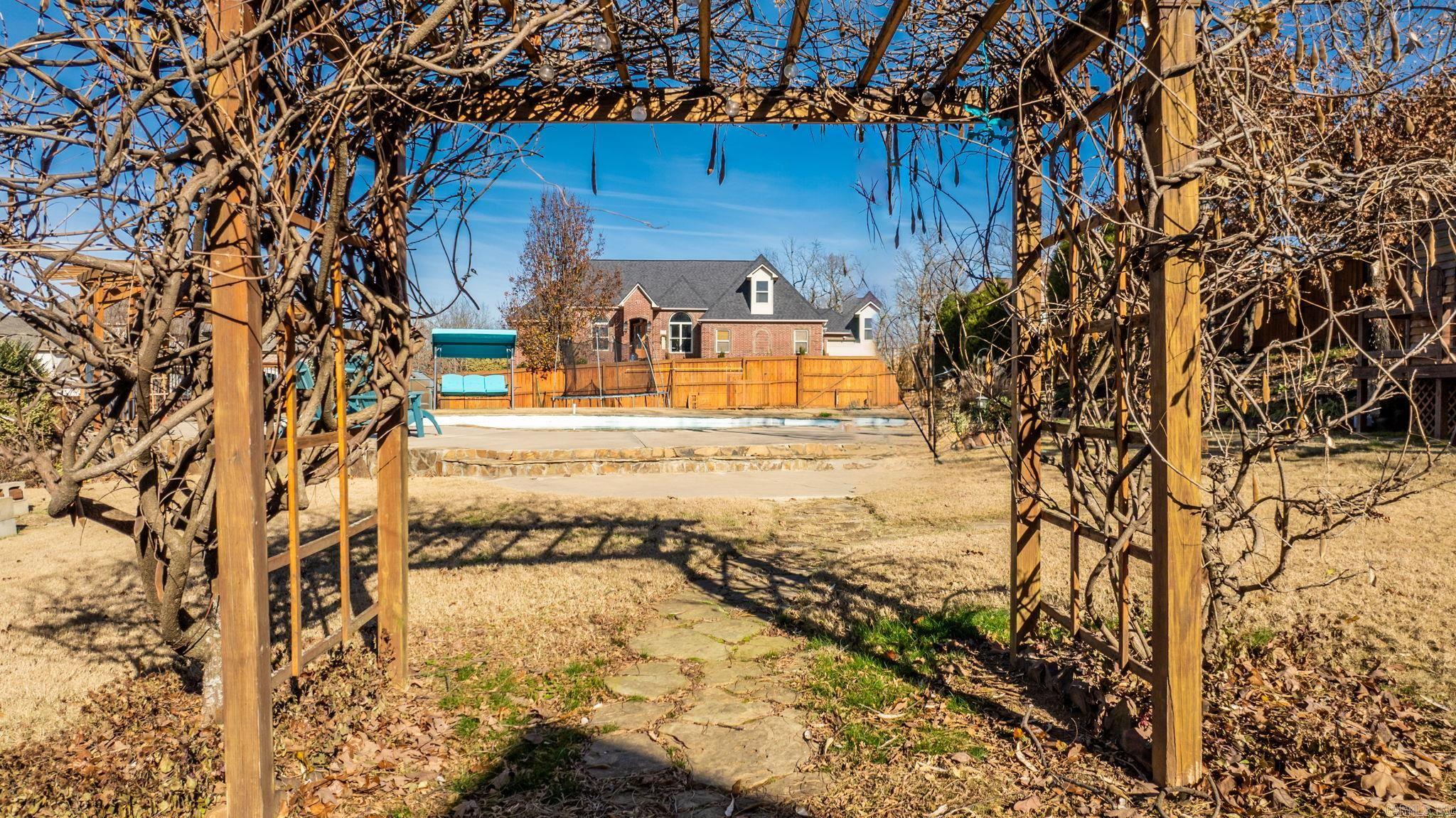 MYSTERY LAKE @ GREYSTONE - Residential