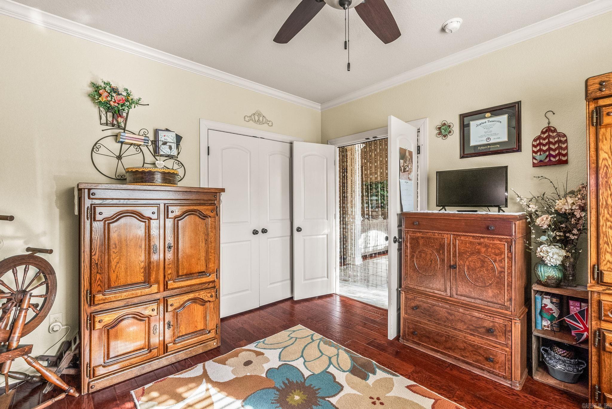 MYSTERY LAKE @ GREYSTONE - Residential