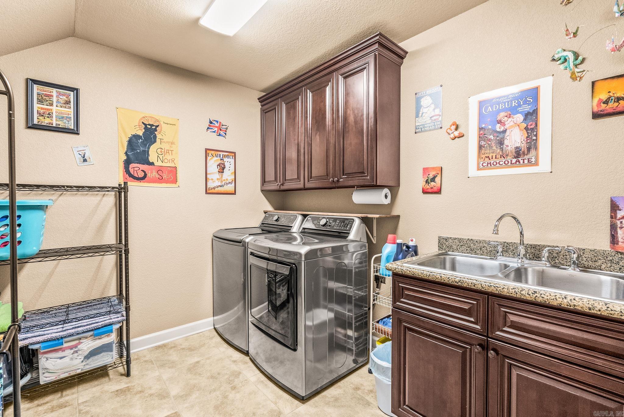 MYSTERY LAKE @ GREYSTONE - Residential