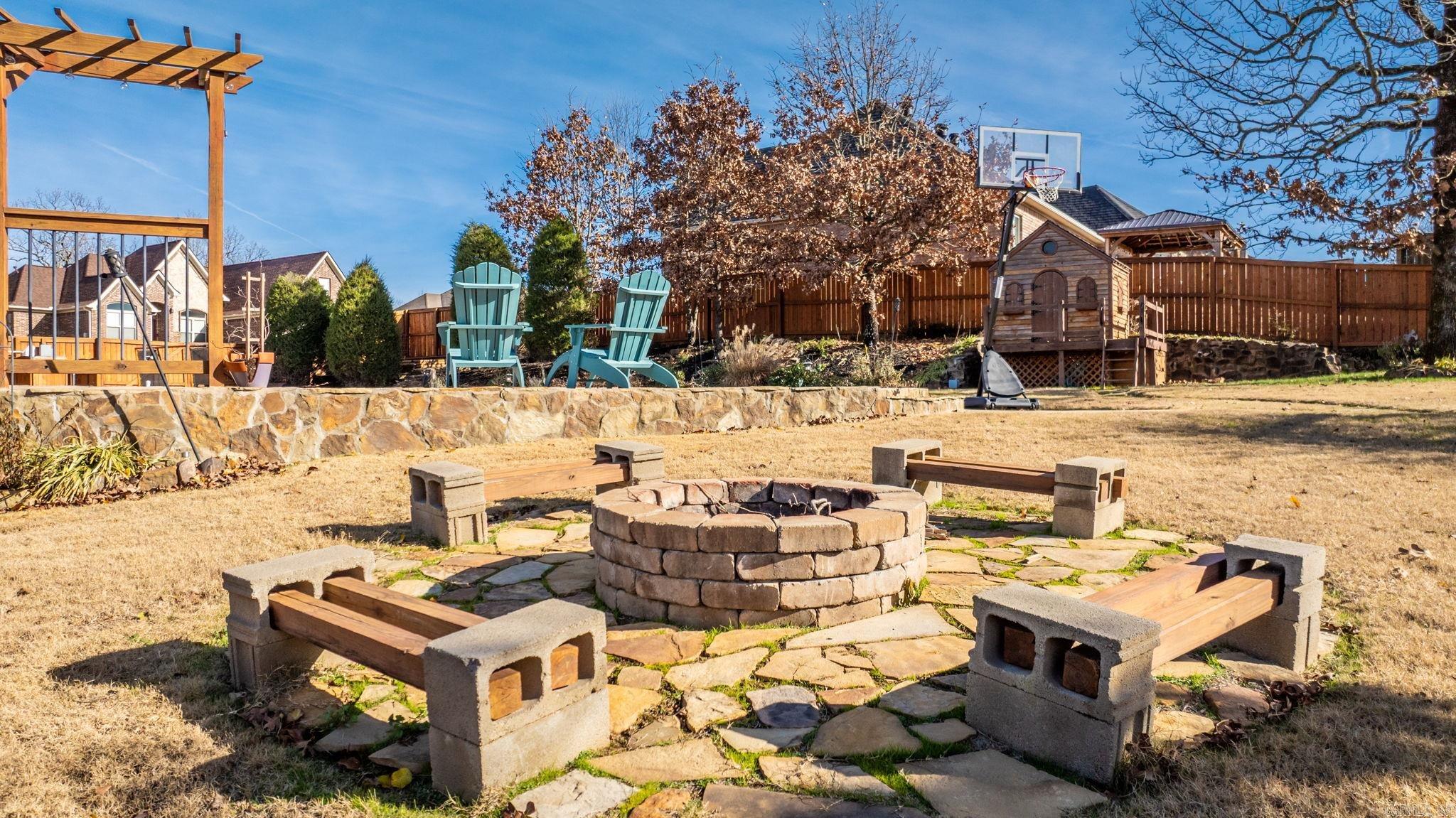 MYSTERY LAKE @ GREYSTONE - Residential