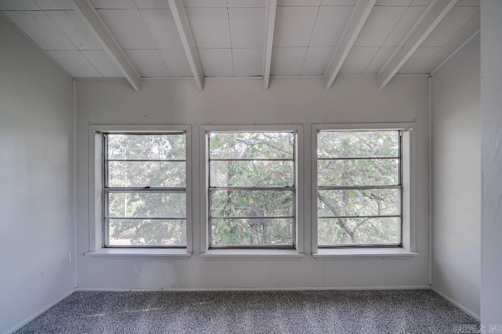 ALTA VISTA - Residential