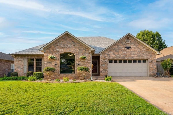 1340 STONE CREST DR, CONWAY, AR 72034 - Image cb2d752afcef532d99de71c77ae07905/4031889721