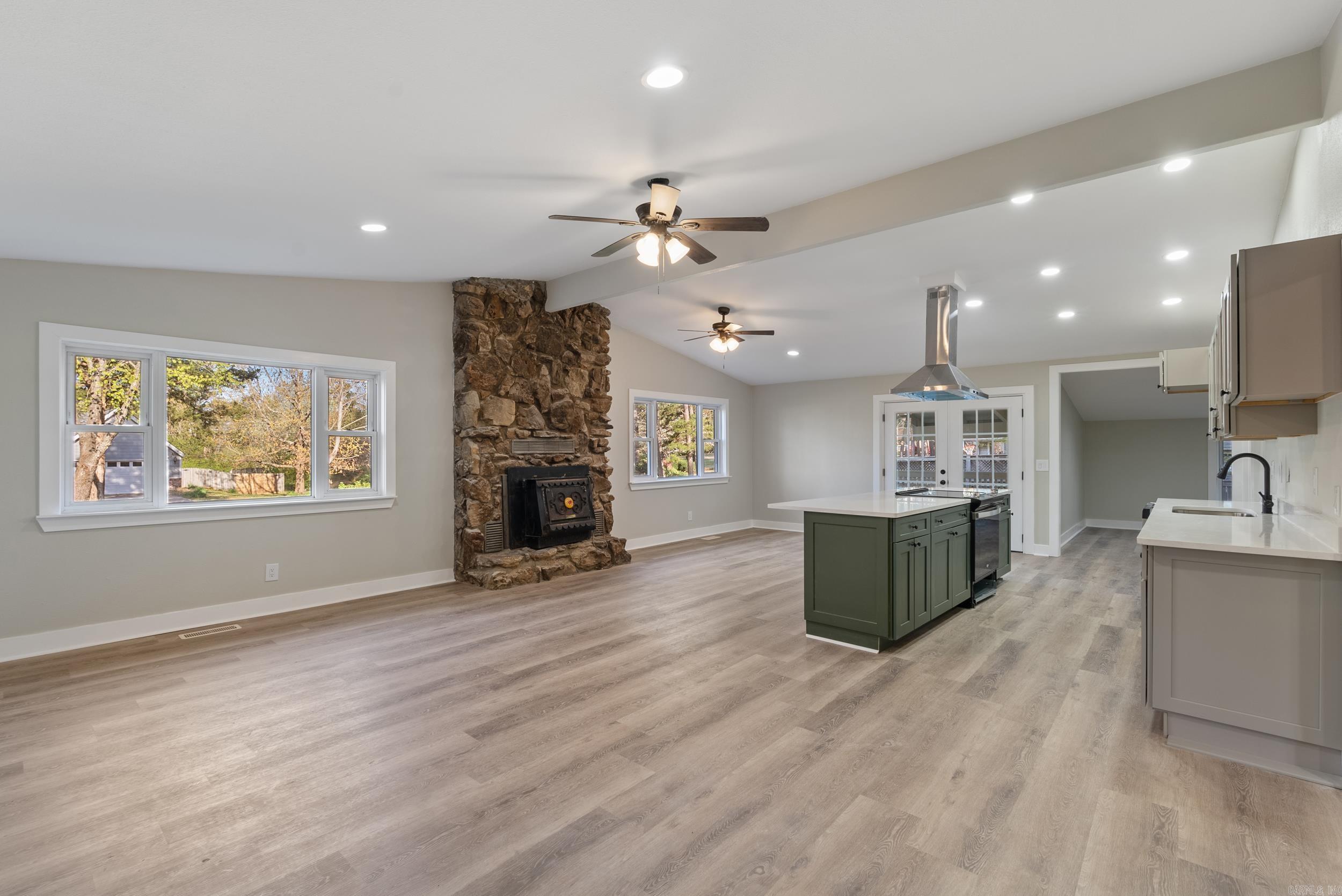 BRIARCLIFF - Residential