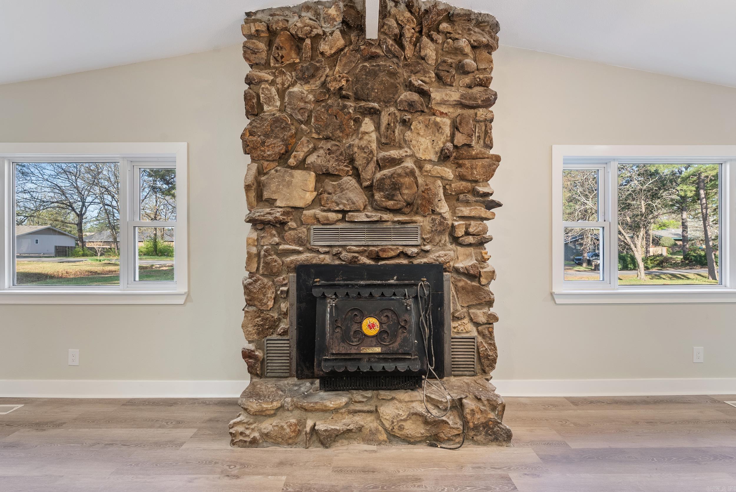 BRIARCLIFF - Residential