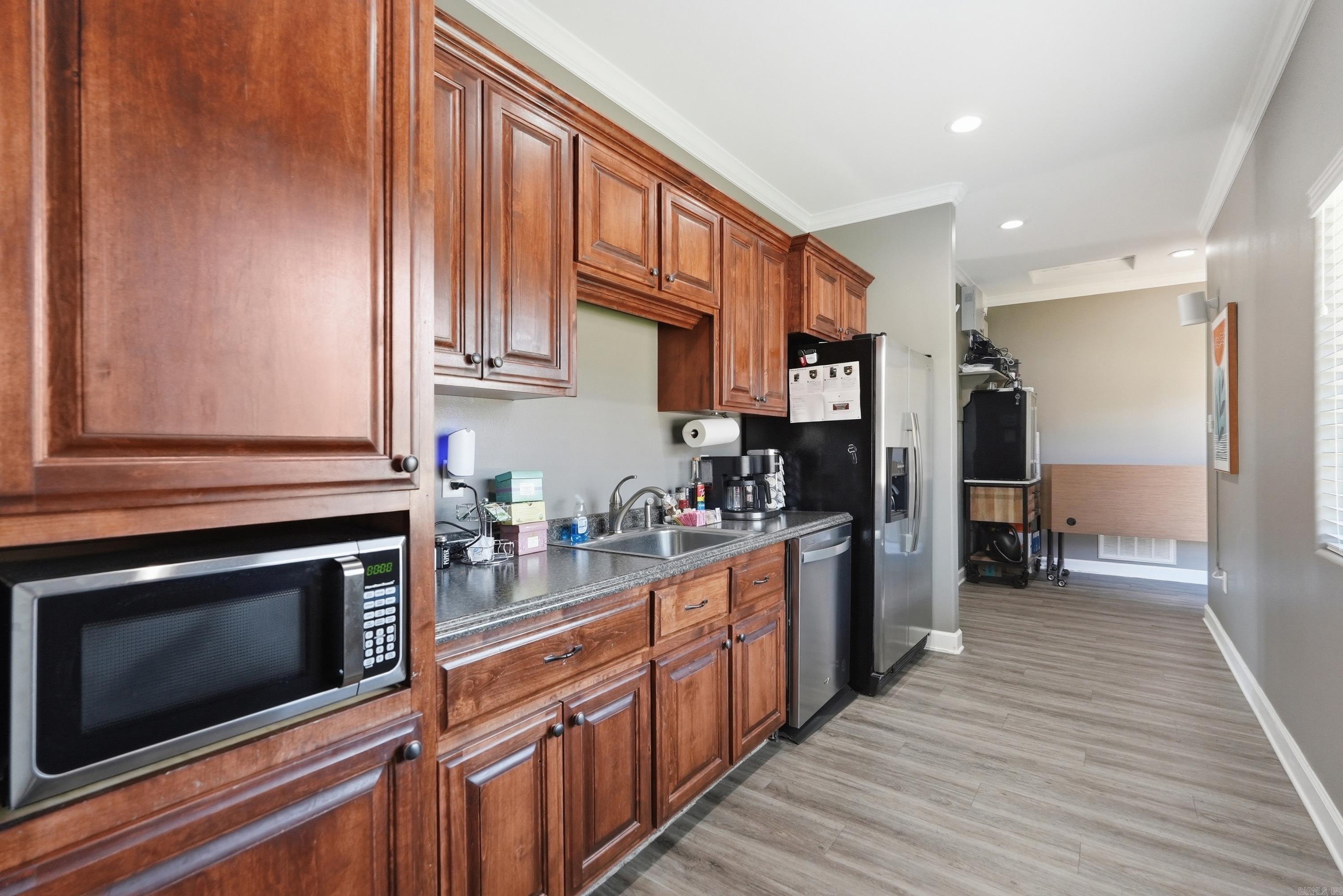 North Market Plaza - Commercial Sale