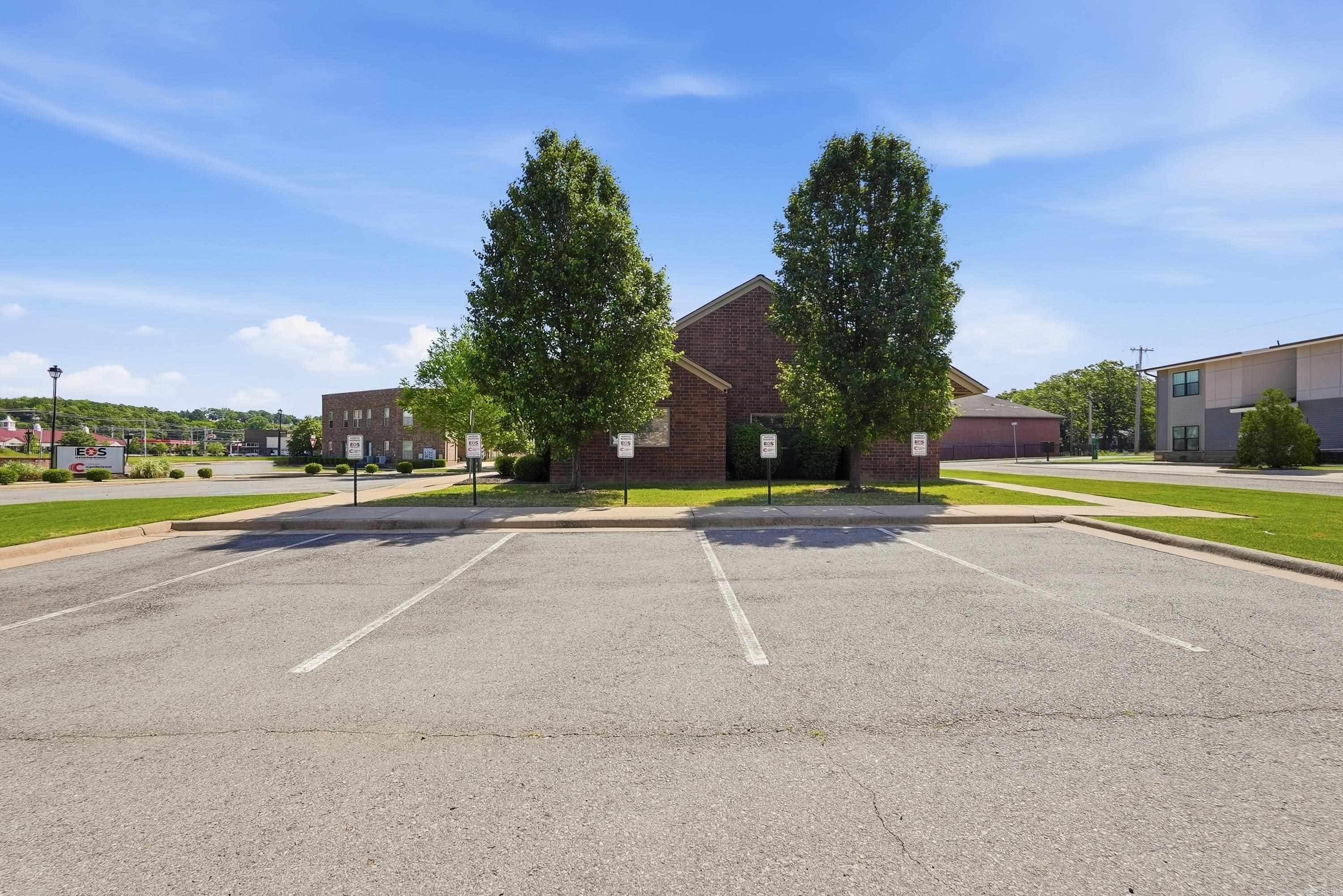 North Market Plaza - Commercial Sale