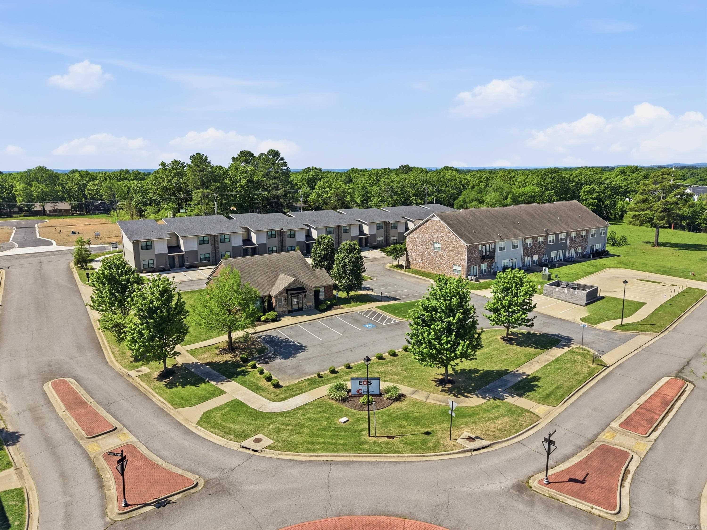 North Market Plaza - Commercial Sale