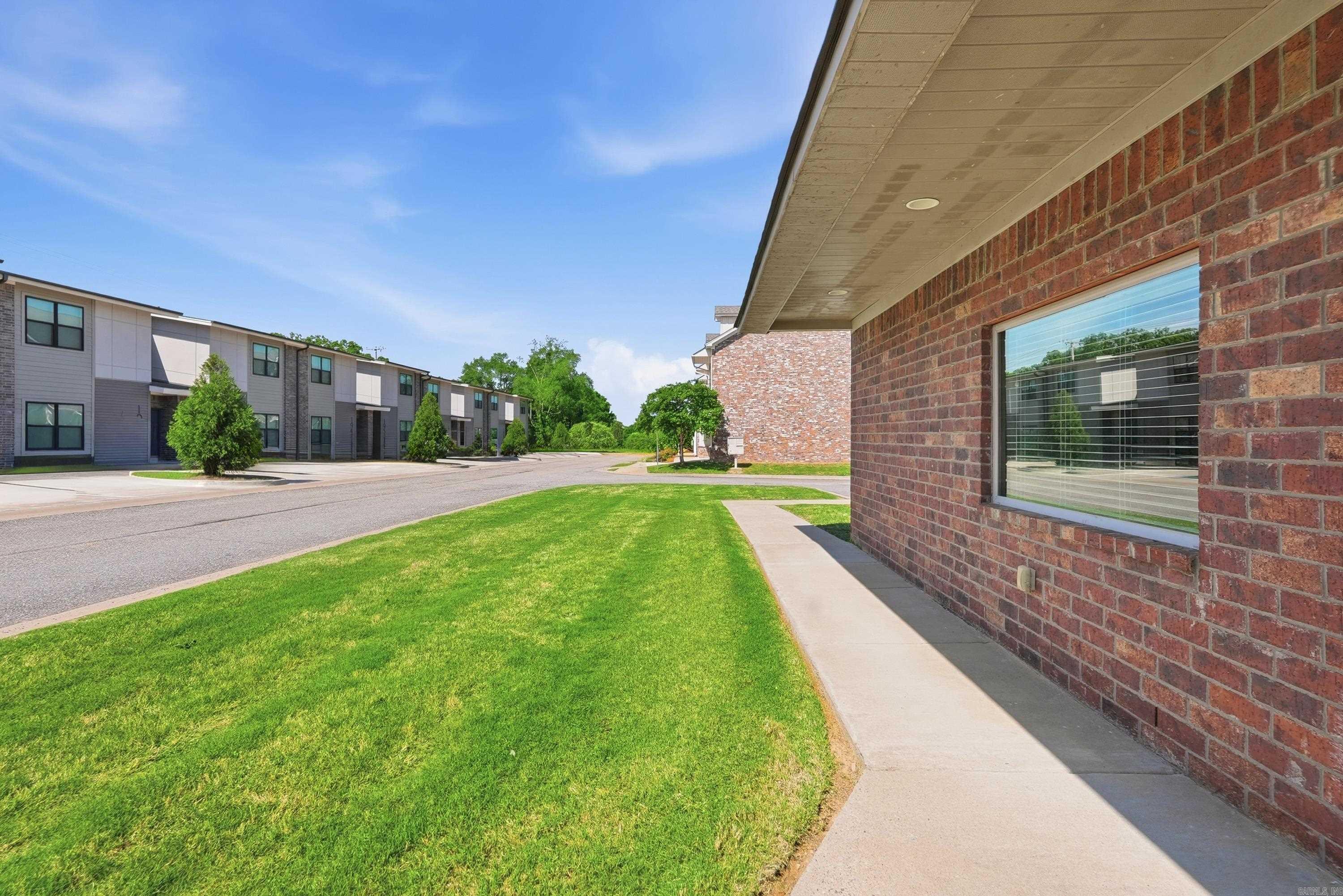 North Market Plaza - Commercial Sale