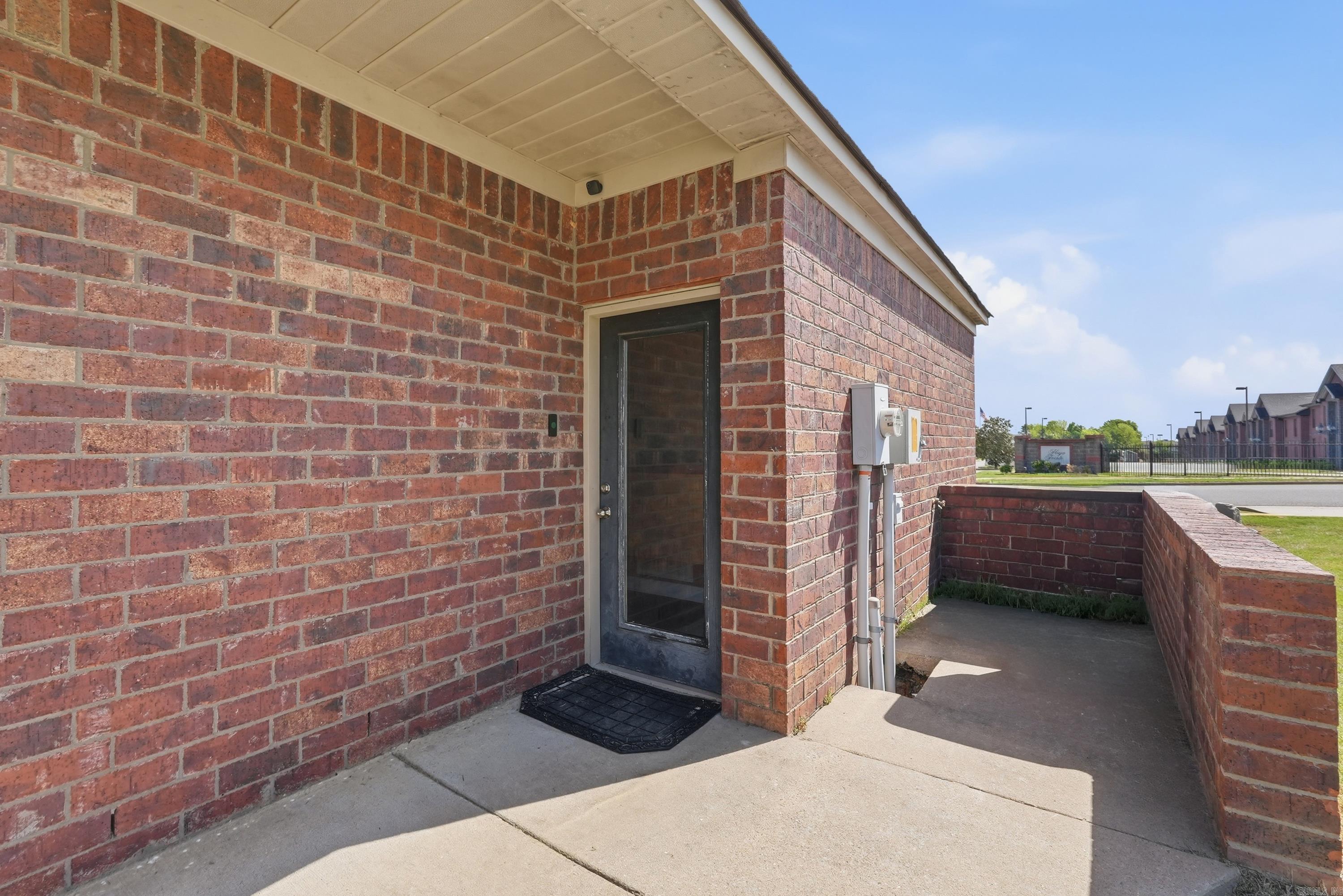 North Market Plaza - Commercial Sale