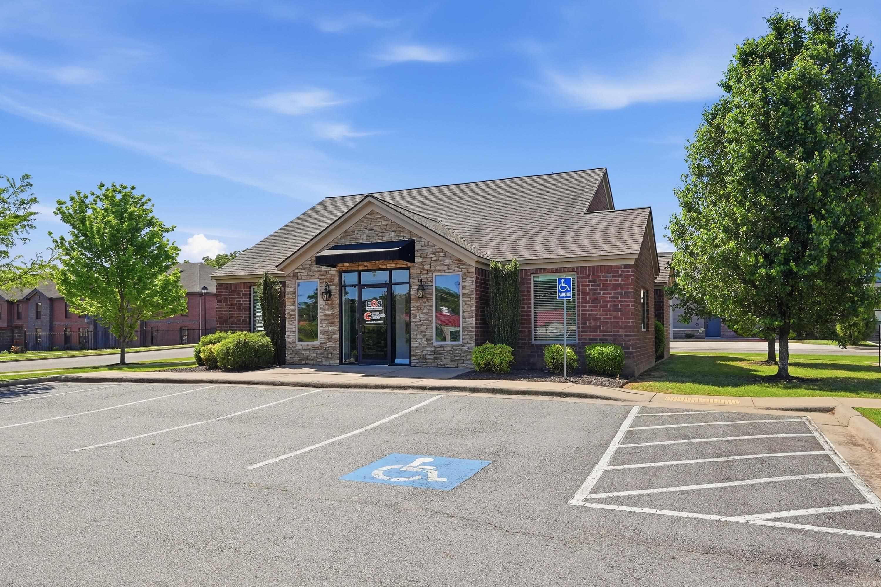 North Market Plaza - Commercial Sale