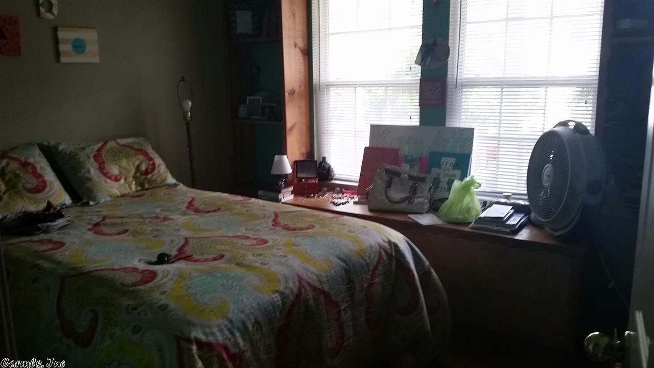 Sharon Oaks - Residential