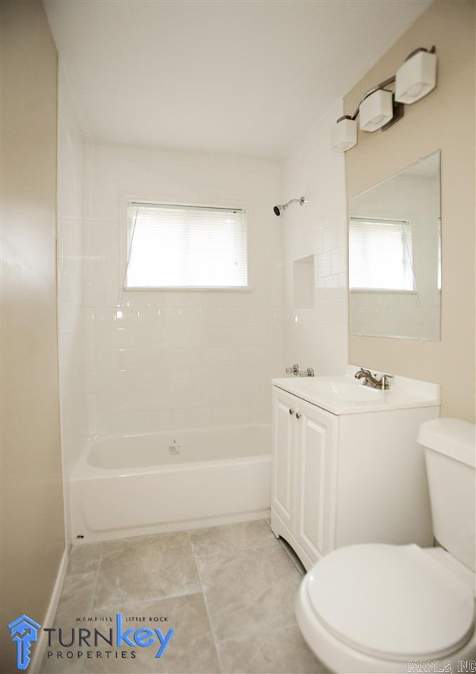 Rustic Pine - Residential Lease