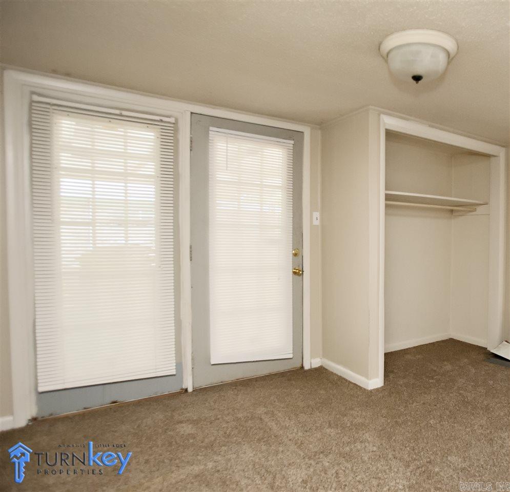 Rustic Pine - Residential Lease