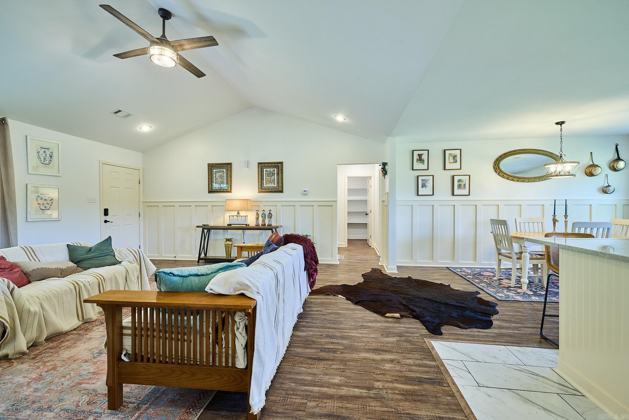 Metes & Bounds - Residential