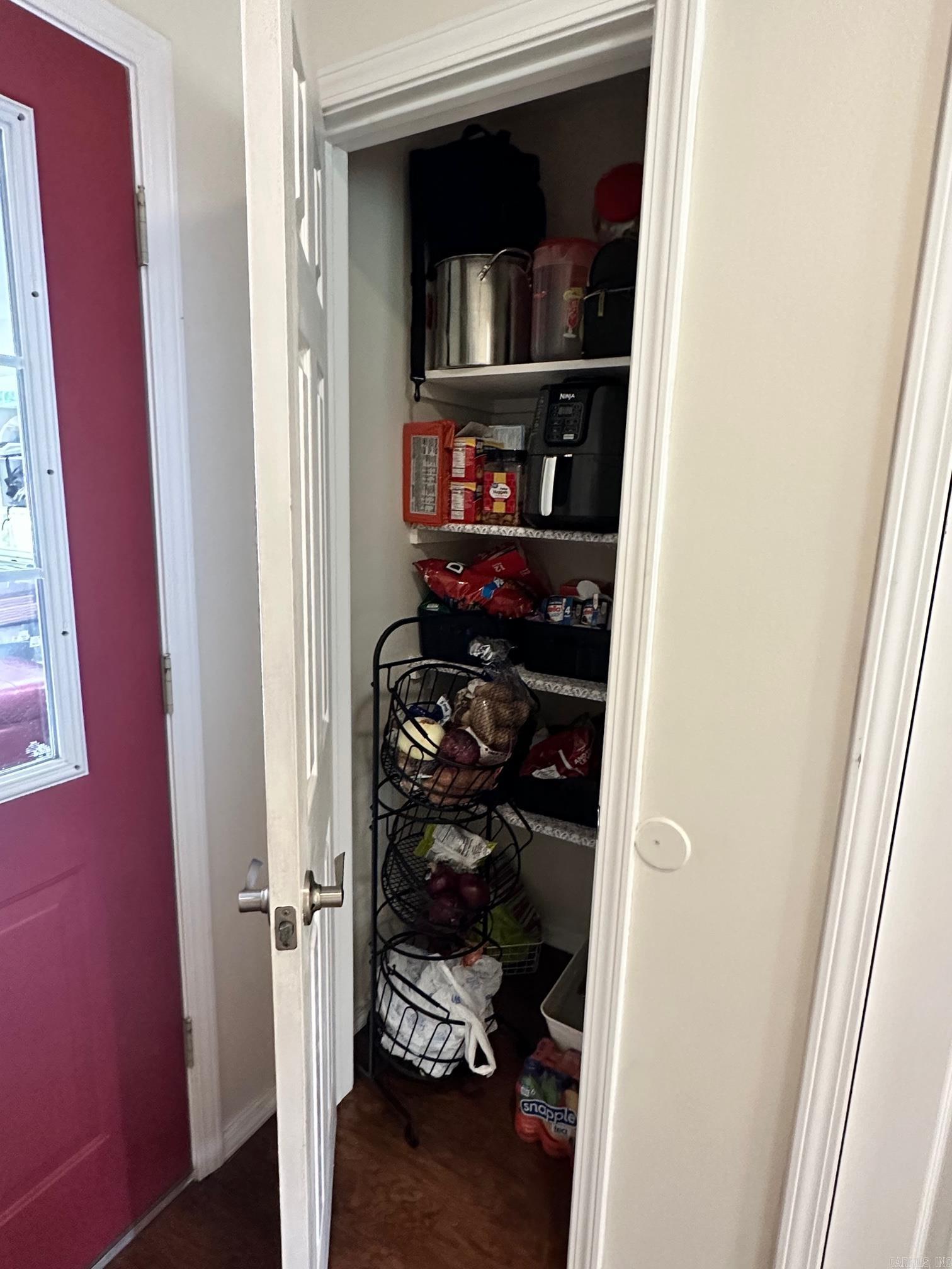 Shady Acres Estate - Residential