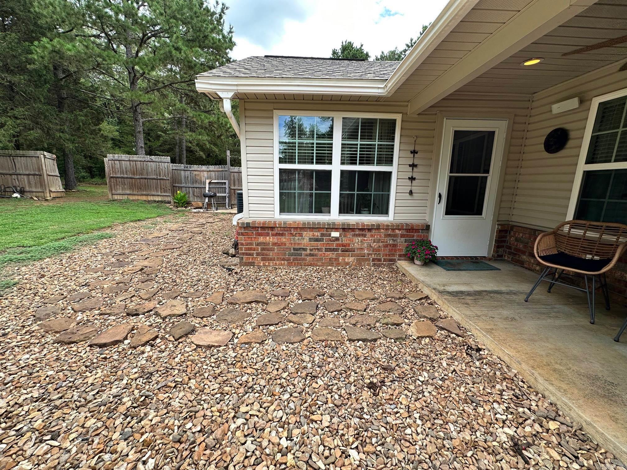 Shady Acres Estate - Residential