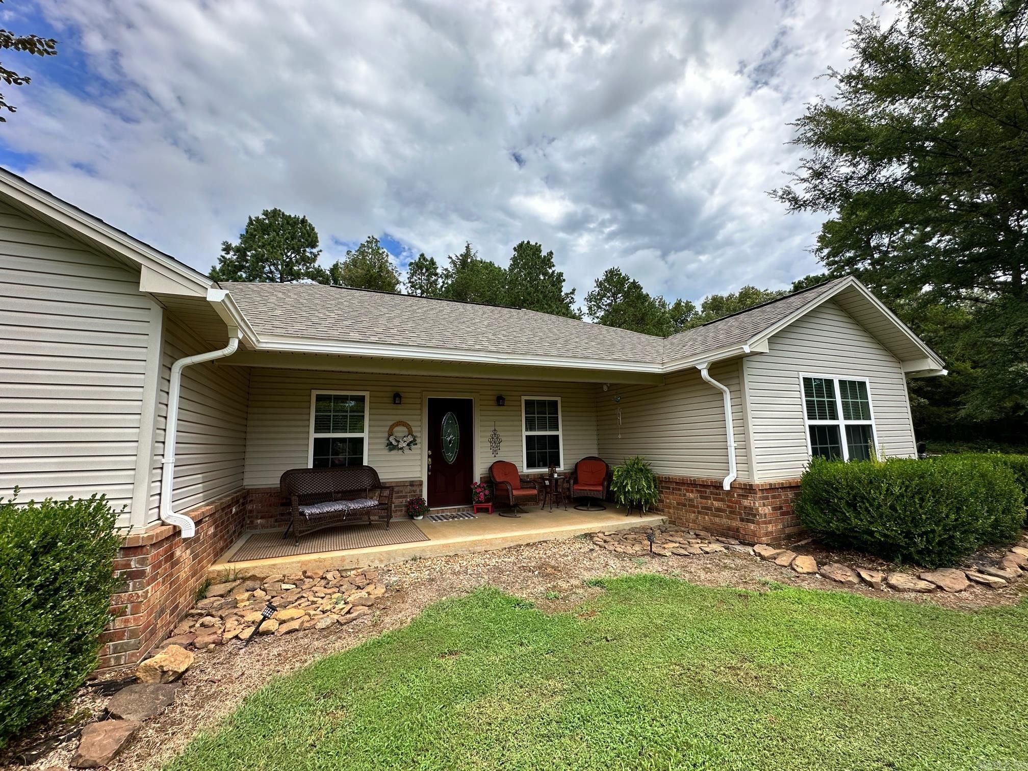 Shady Acres Estate - Residential