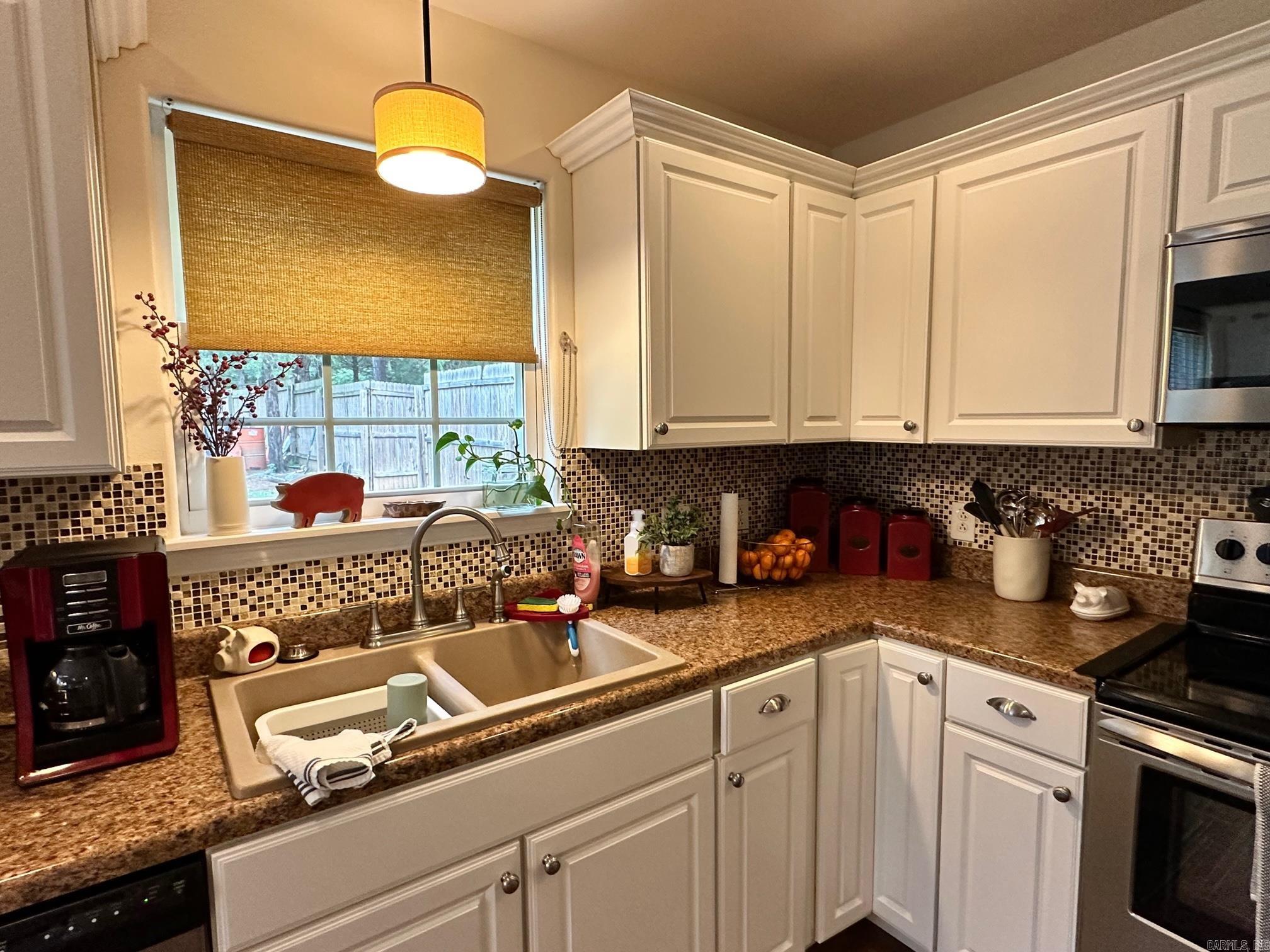 Shady Acres Estate - Residential