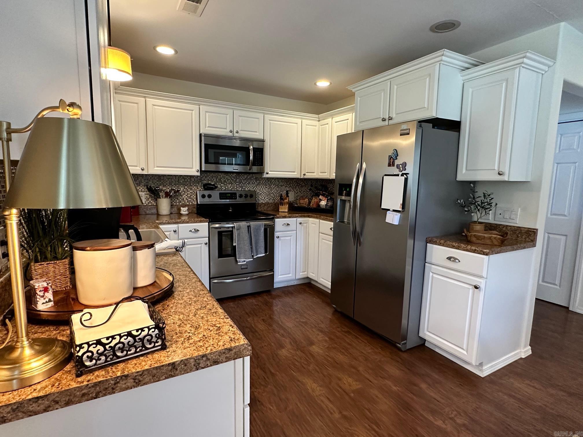 Shady Acres Estate - Residential