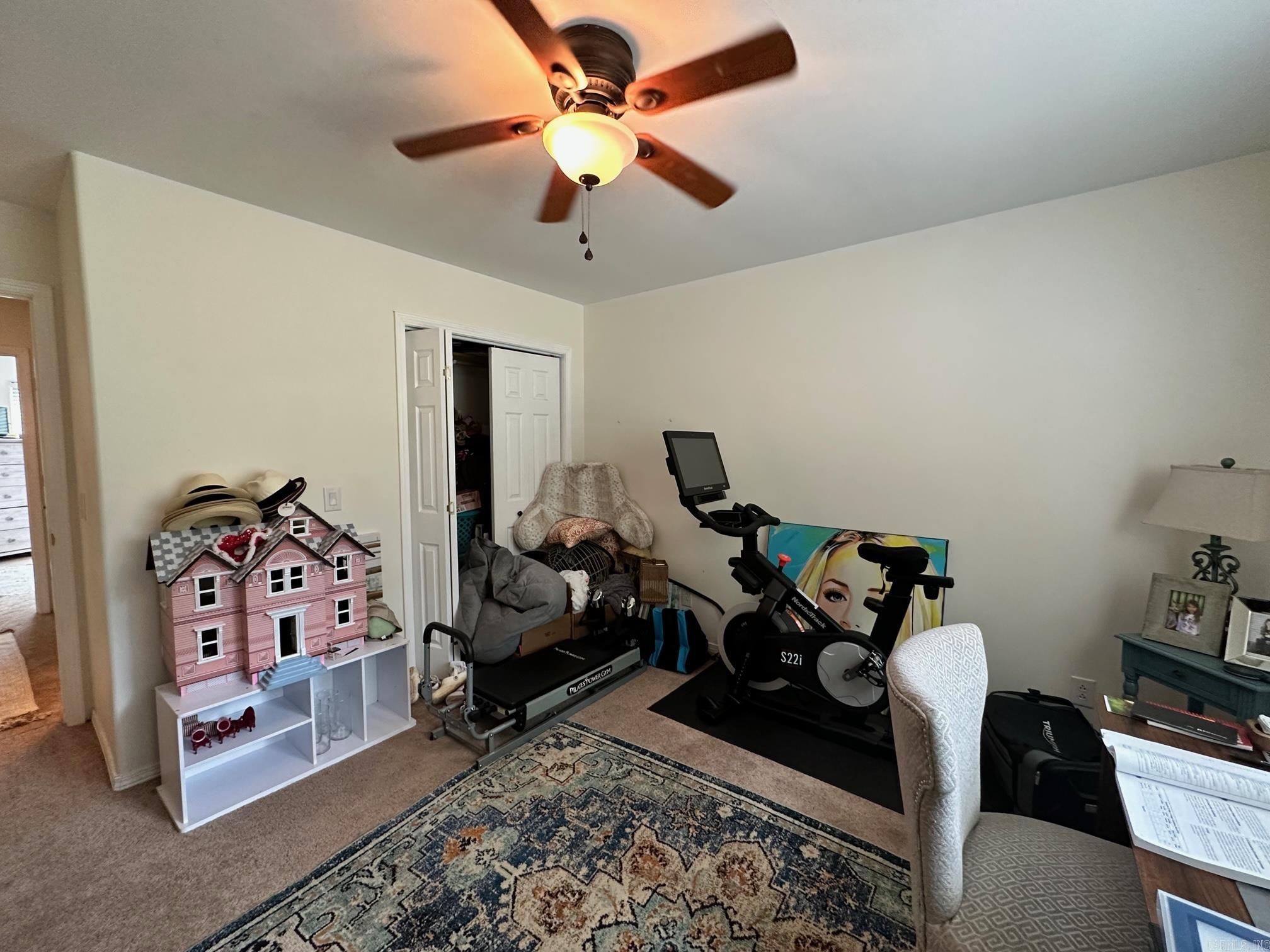 Shady Acres Estate - Residential