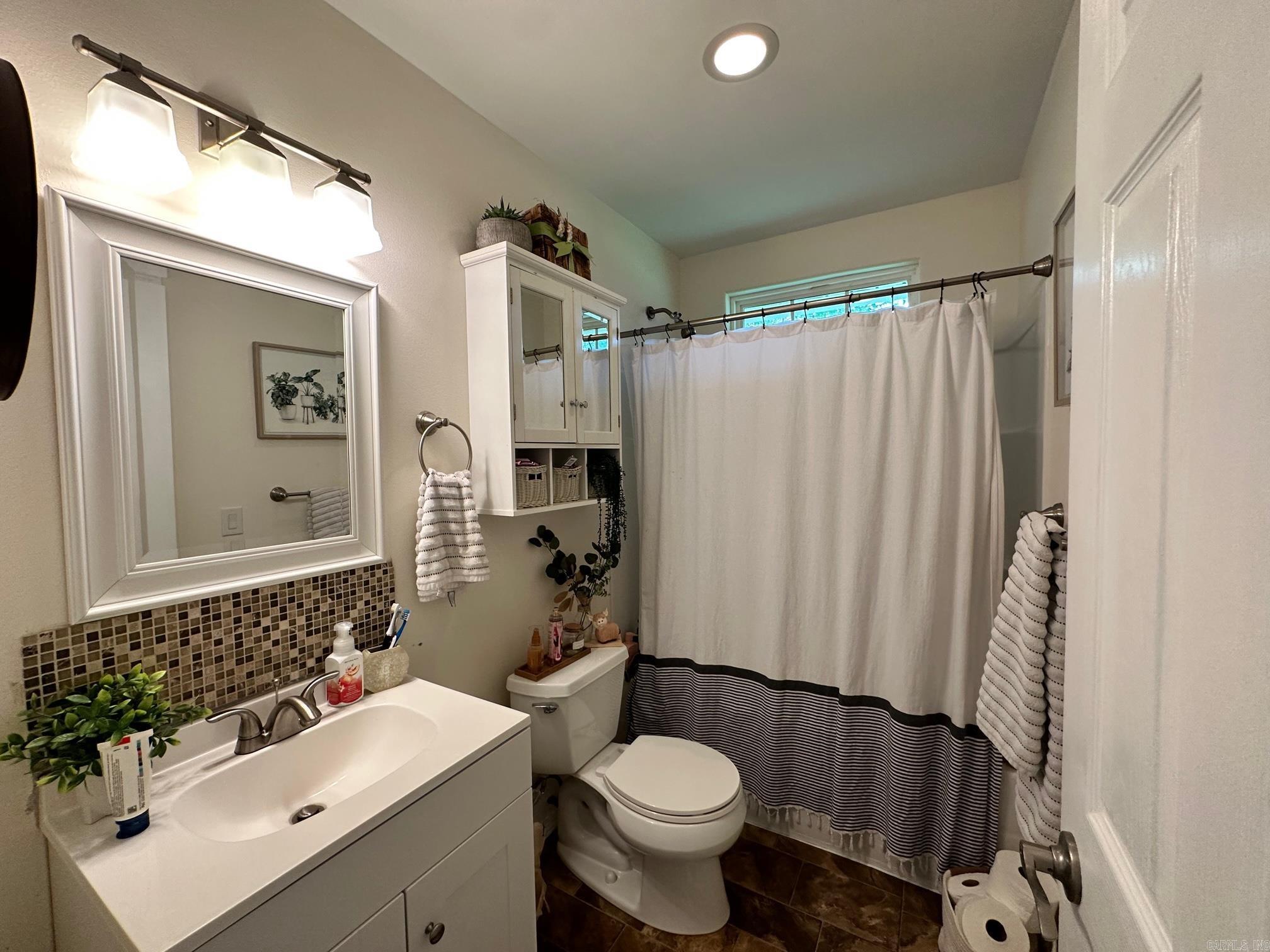 Shady Acres Estate - Residential