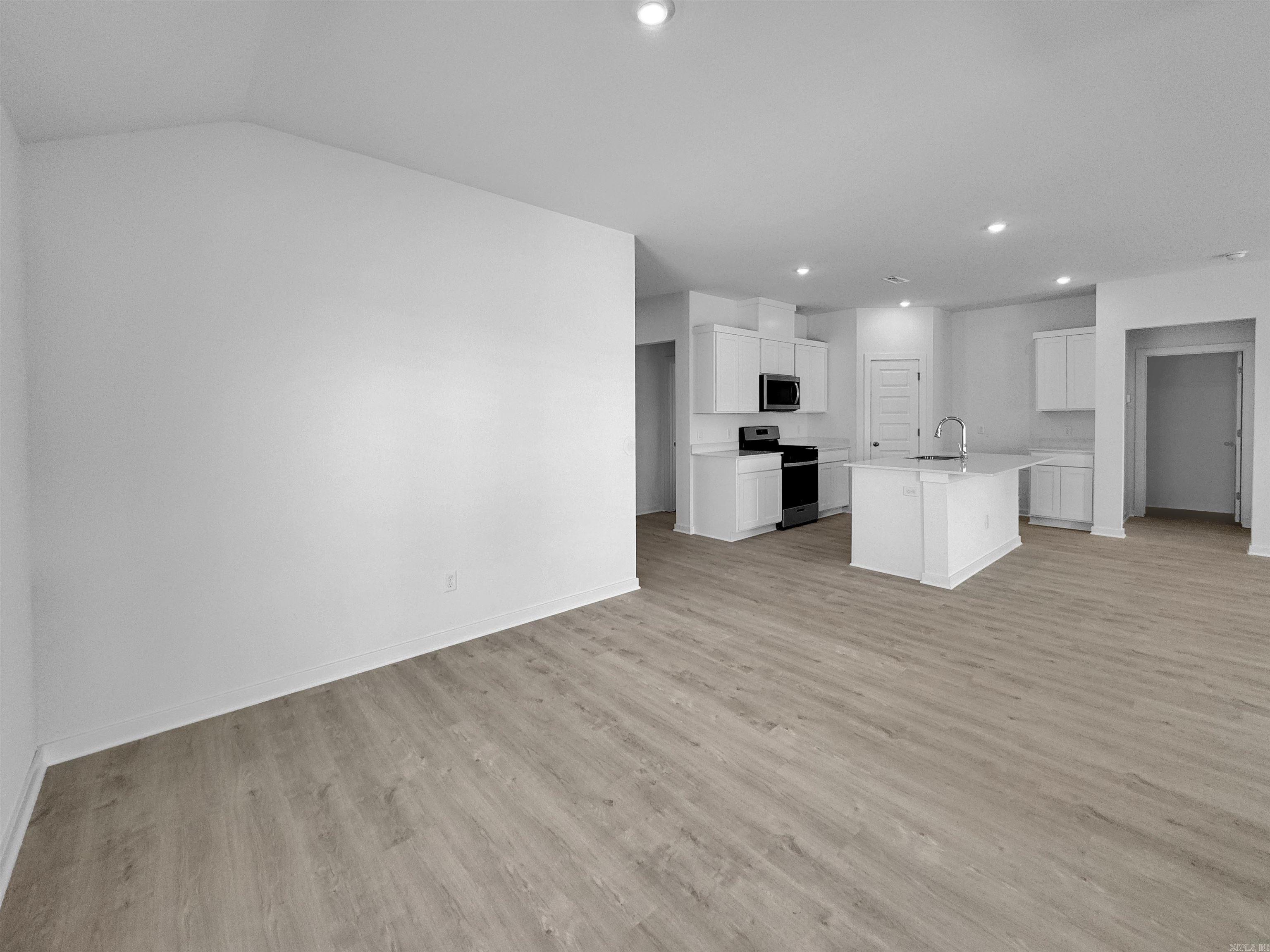 WOLFSBRIDGE @ CABOT PH 1-A - Residential