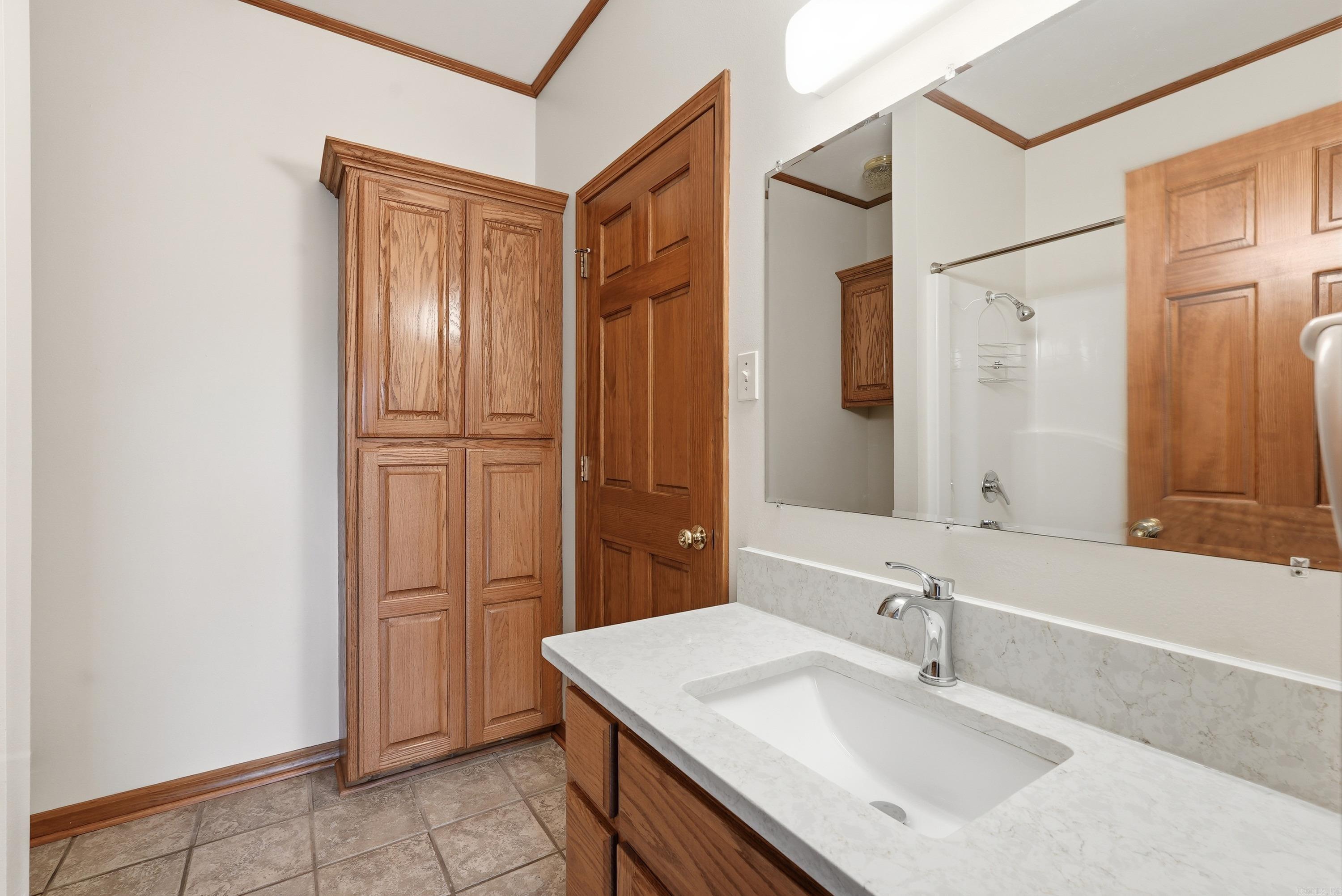 SUMMER HILL PLACE - Residential