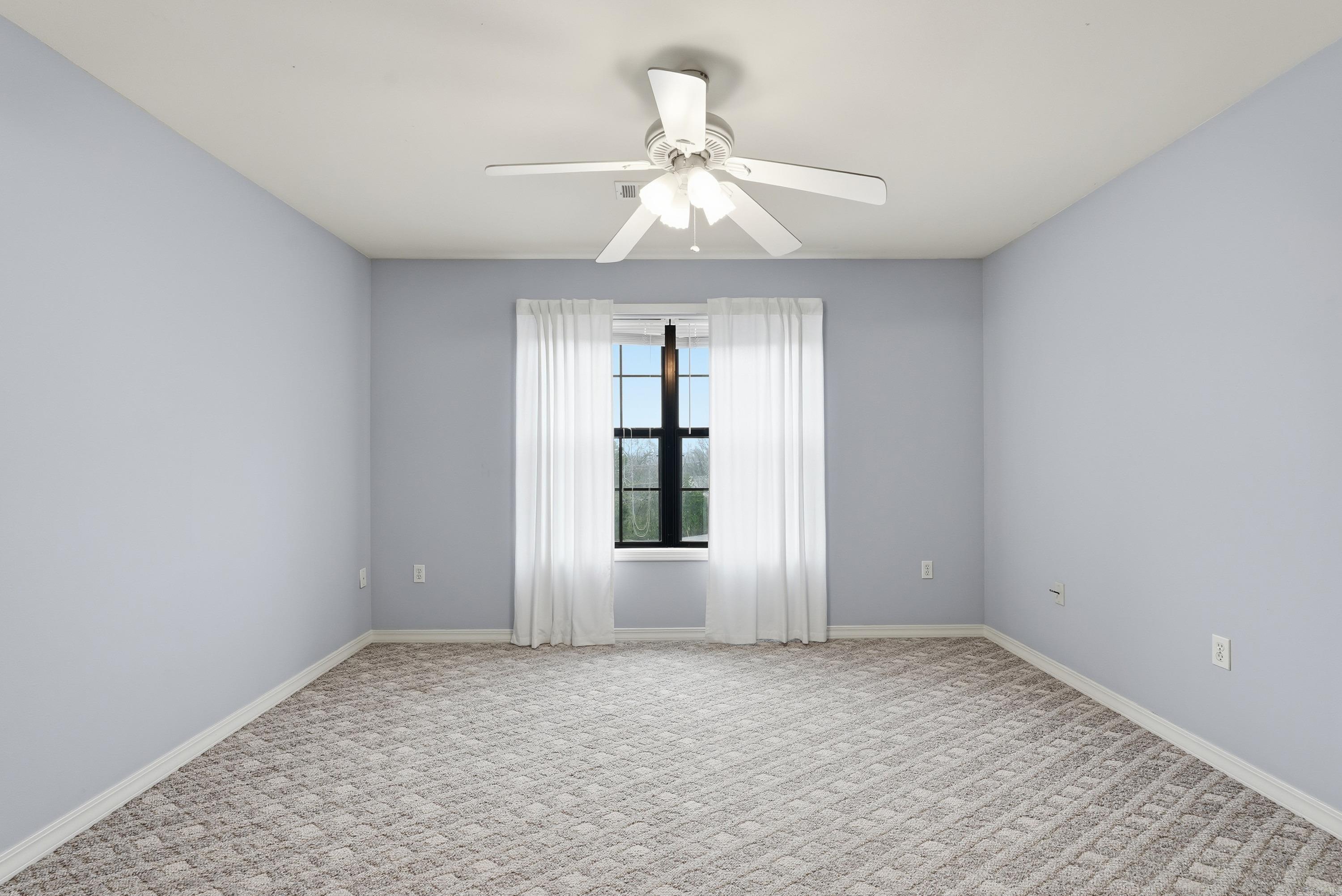 SUMMER HILL PLACE - Residential