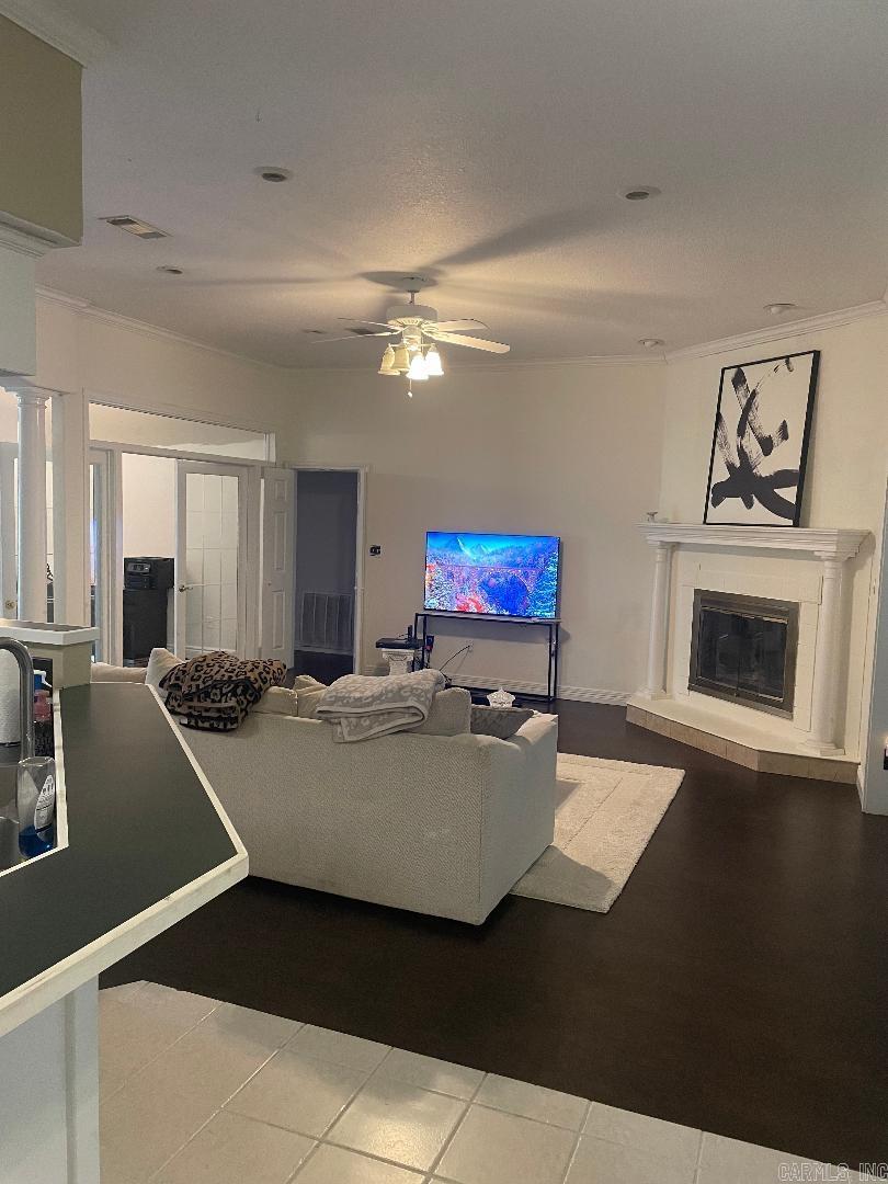 FAIR OAKS - Residential