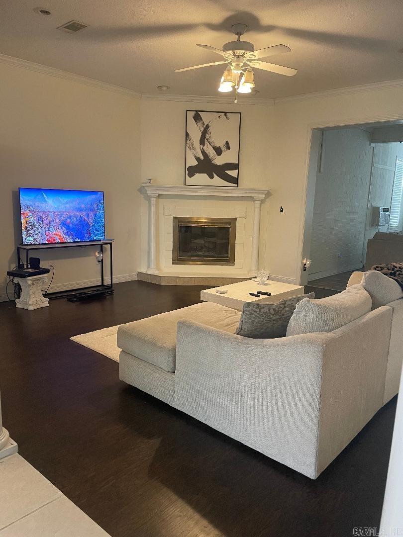 FAIR OAKS - Residential