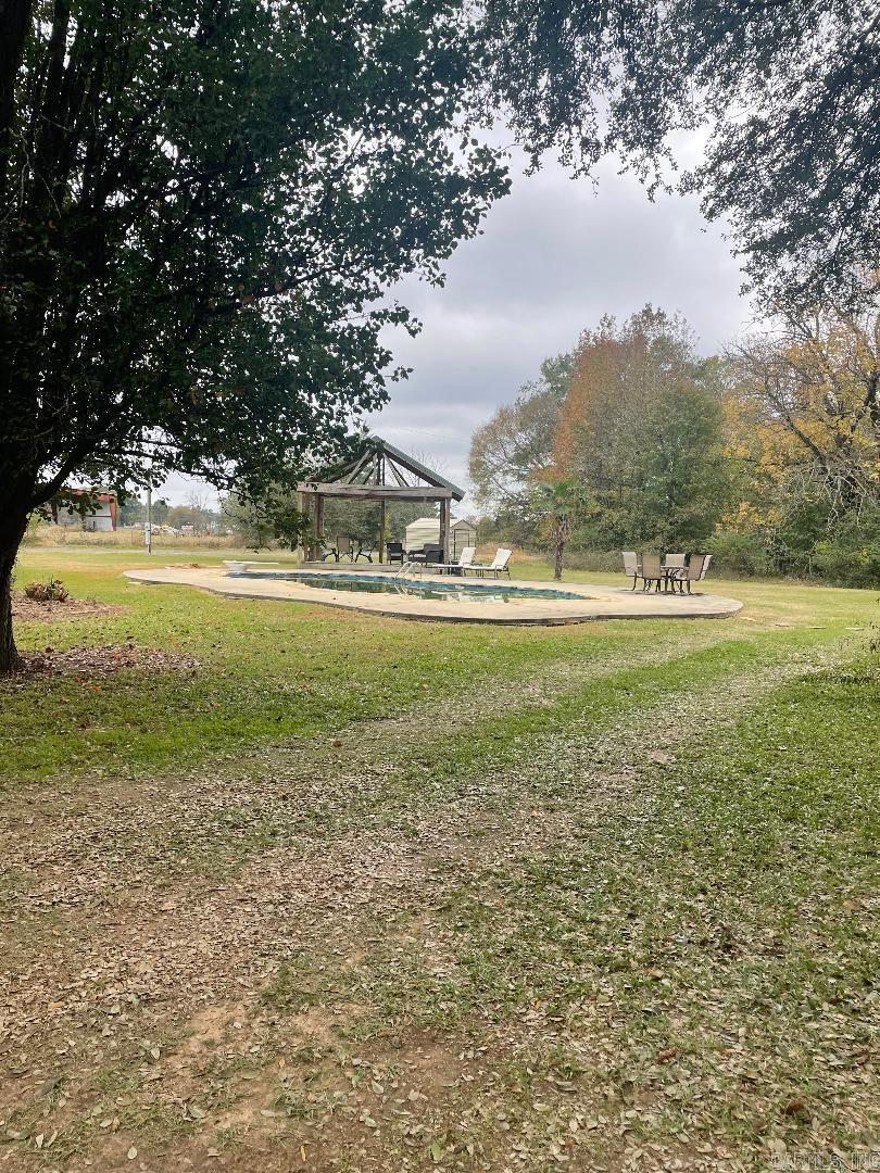 FAIR OAKS - Residential