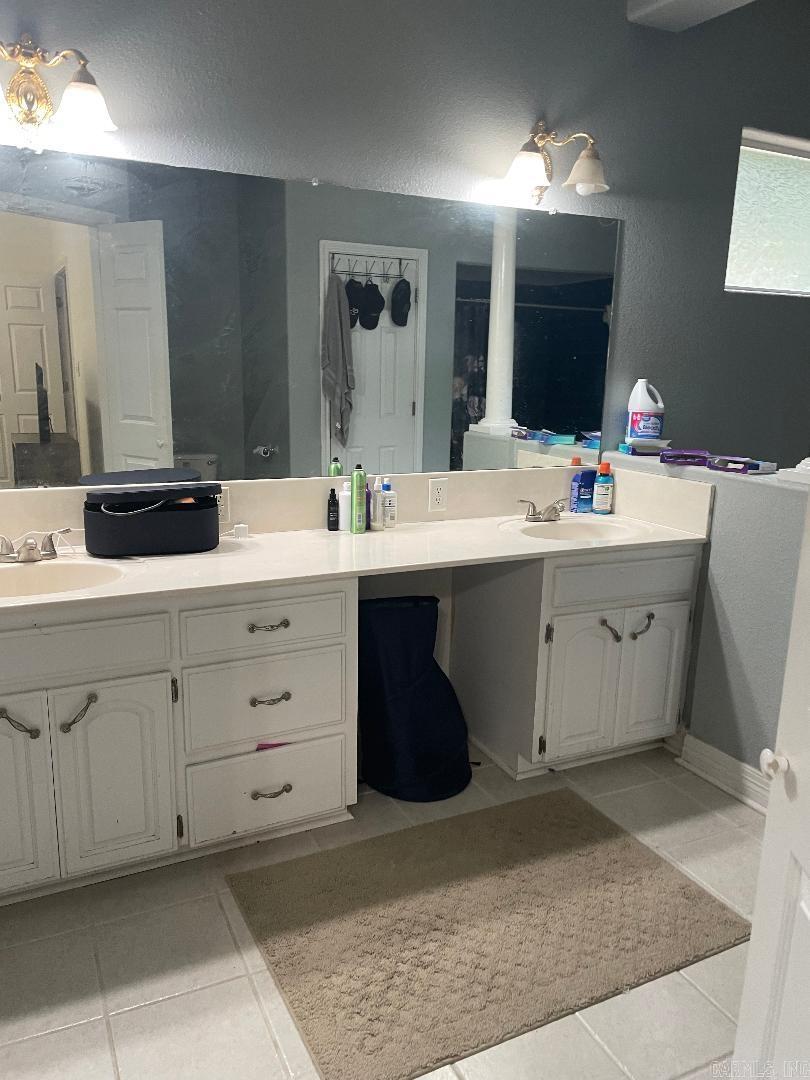 FAIR OAKS - Residential