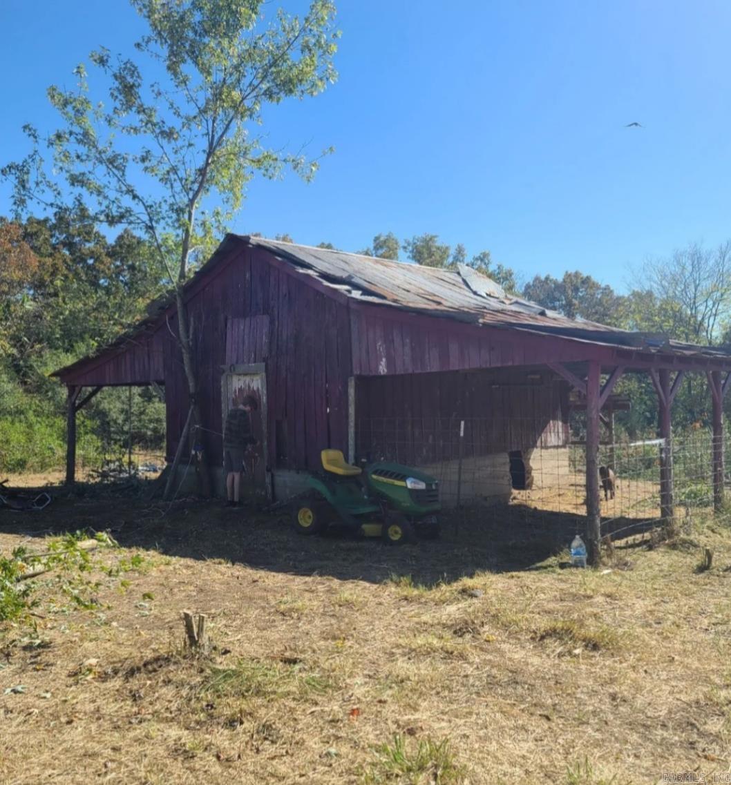 Metes & Bounds - Land