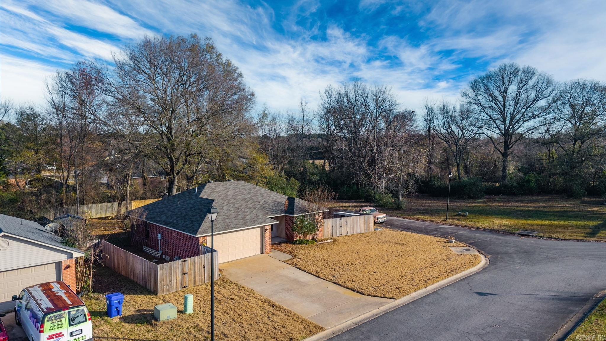 THE FALLS P.U.D. - Residential