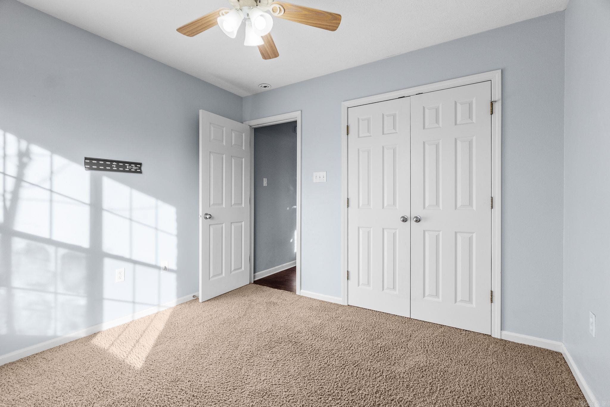 THE FALLS P.U.D. - Residential