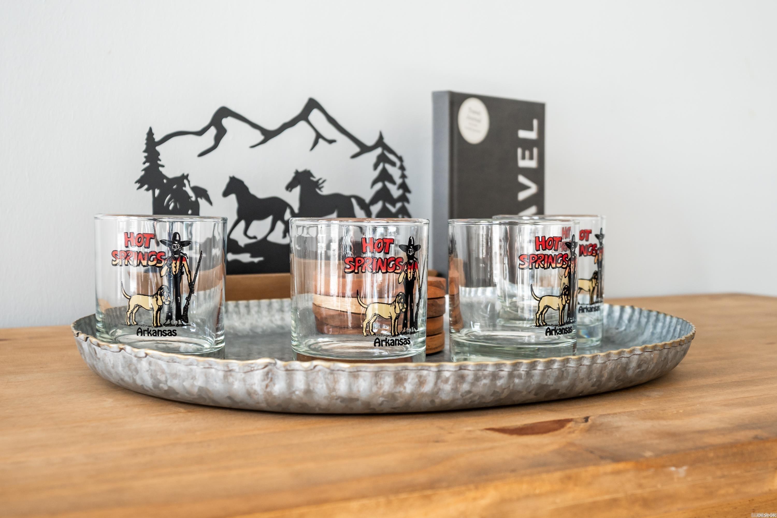 LAKEVIEW COURTS - Residential