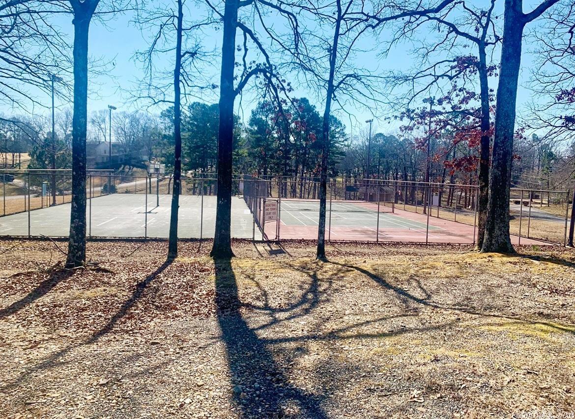 Diamondhead J - Land