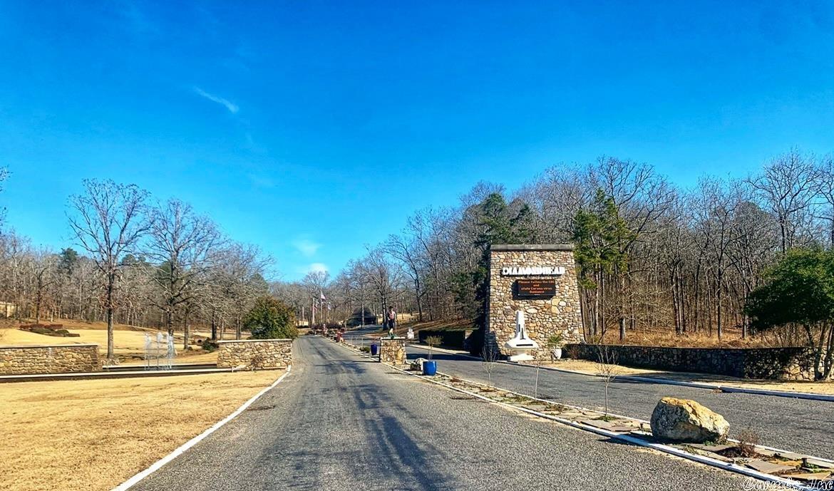 Diamondhead J - Land