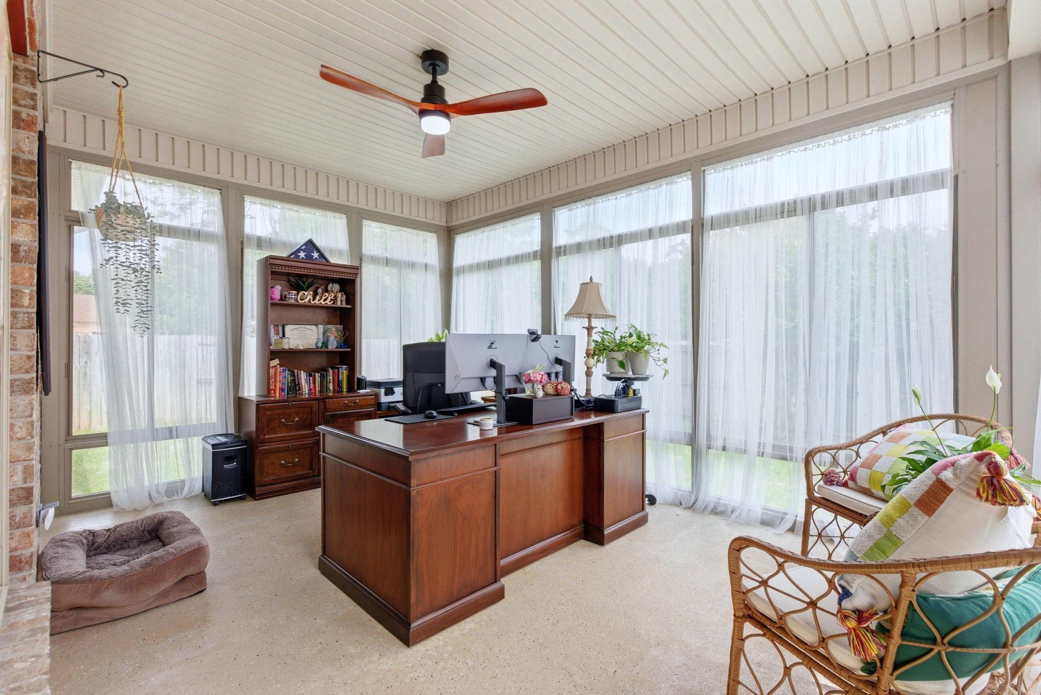 HURRICANE LAKE EST - Residential