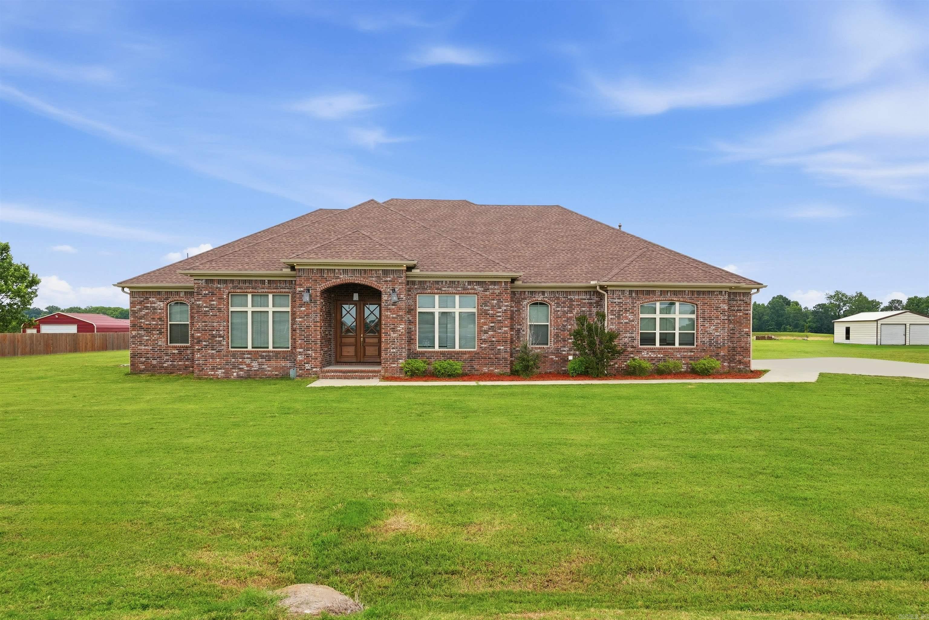 ASHLEY DOWNS - Residential